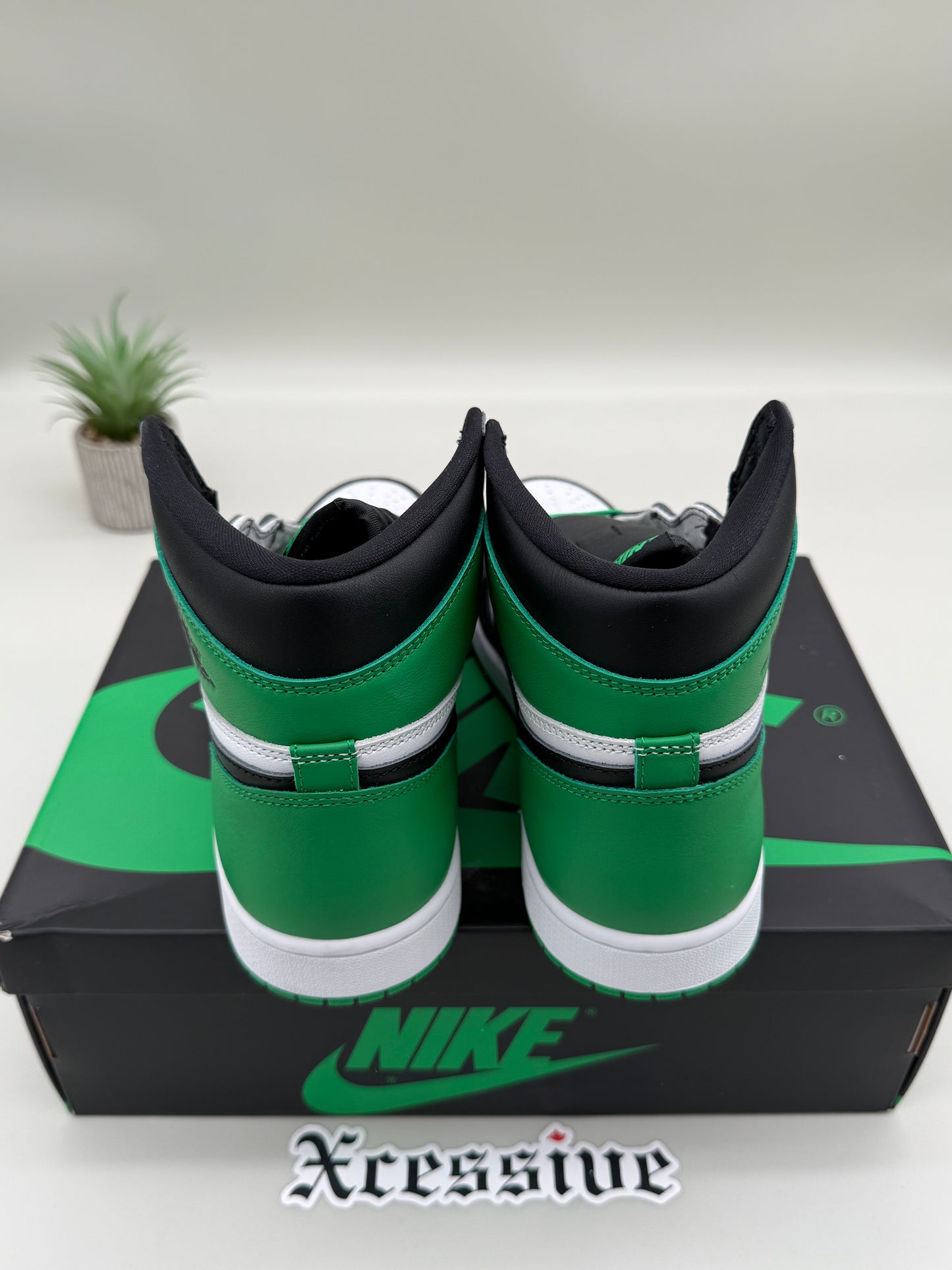 Jordan 1 Lucky Green