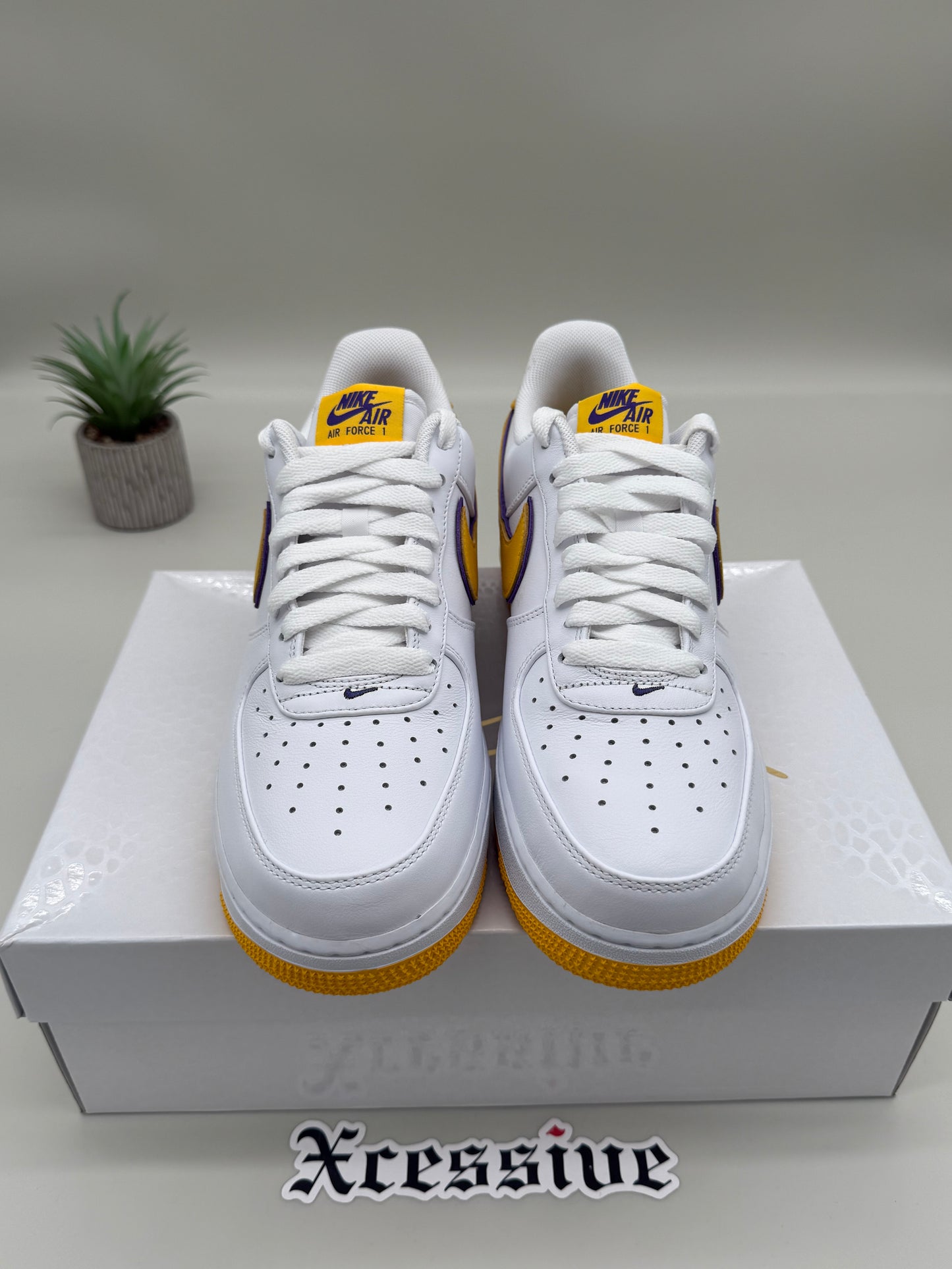 Nike Air Force 1 Kobe Lakers Home