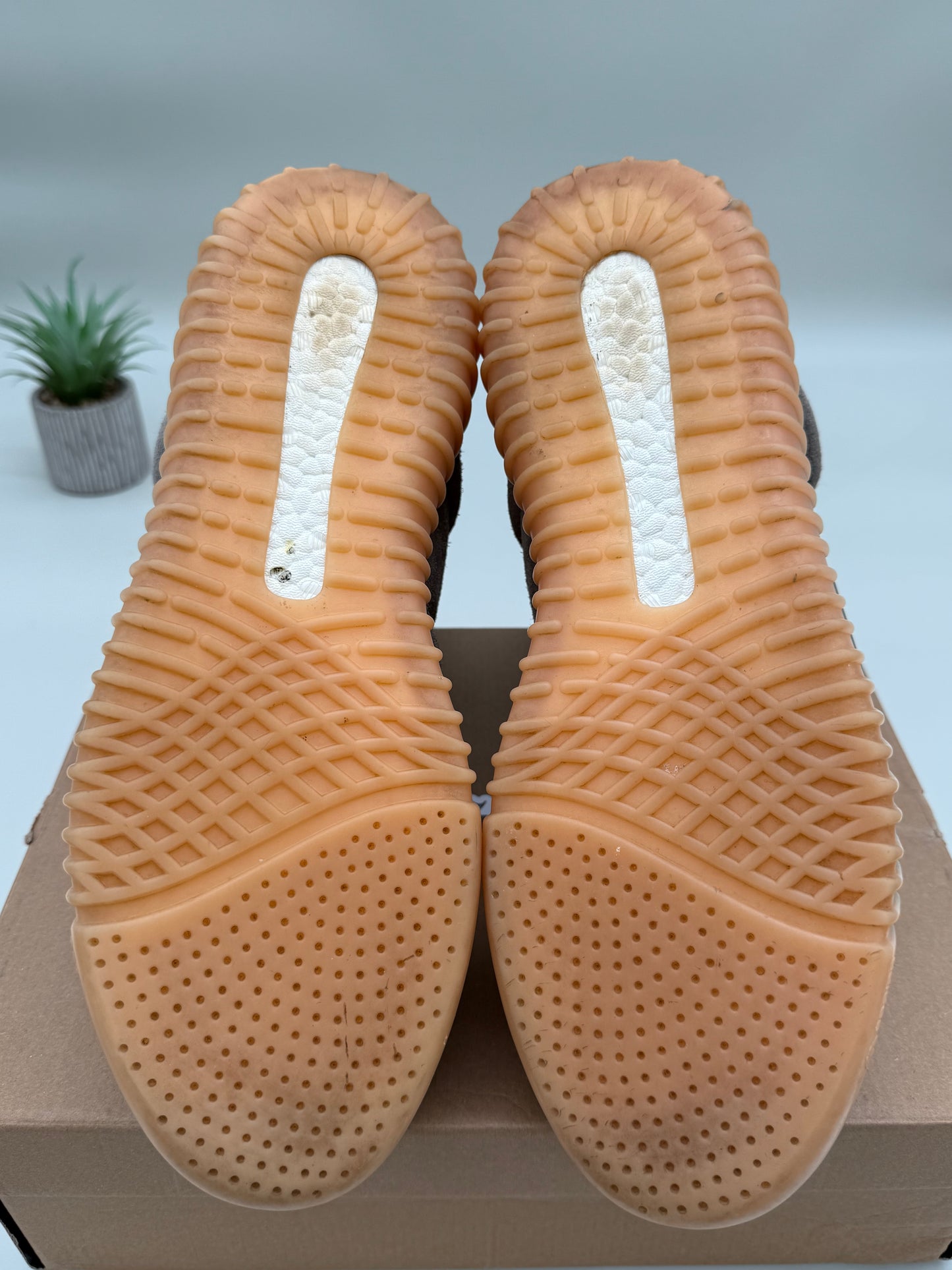 adidas Yeezy 750 Boost Grey Gum