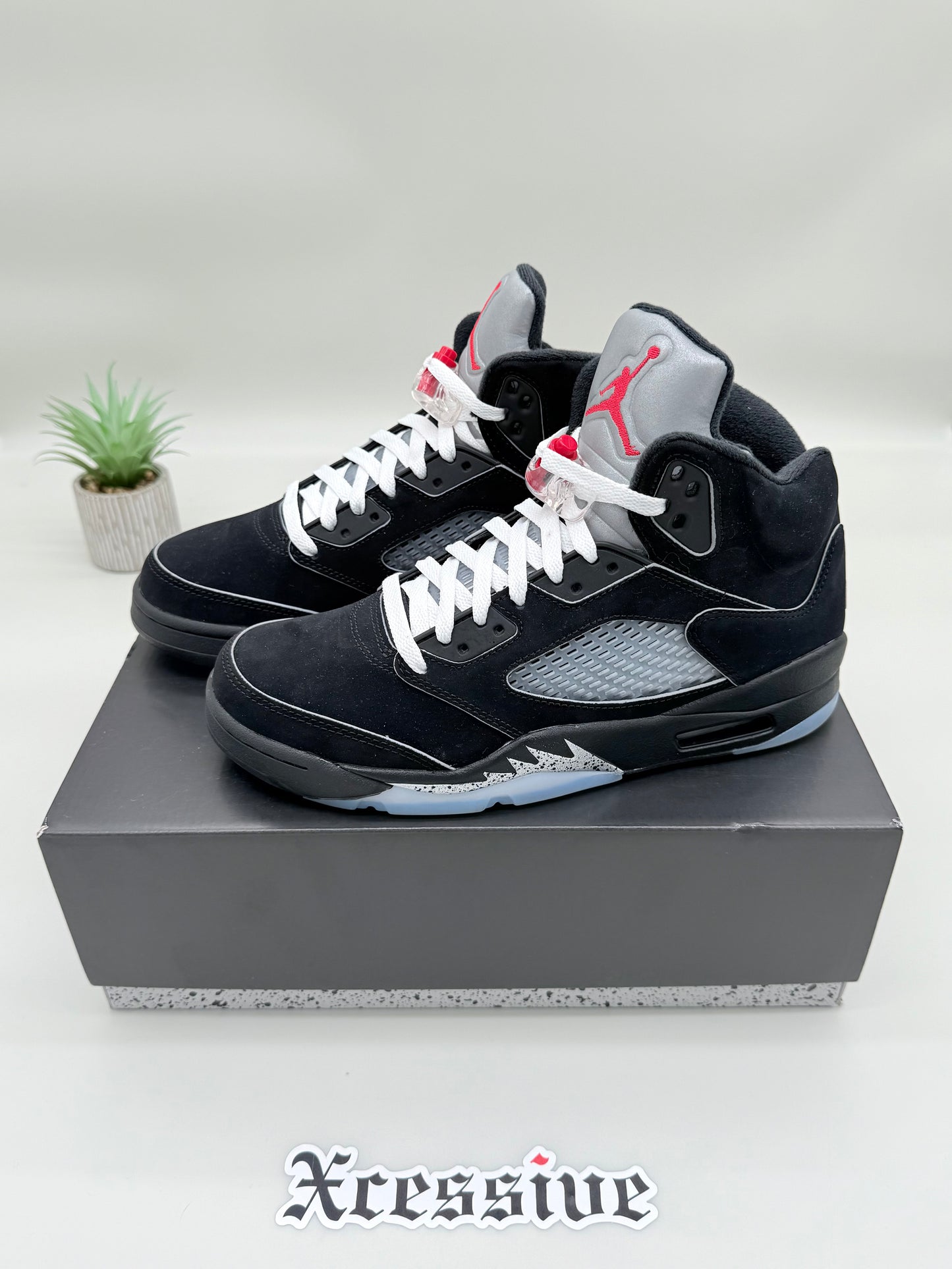 Jordan 5 Black Metallic Reimagined