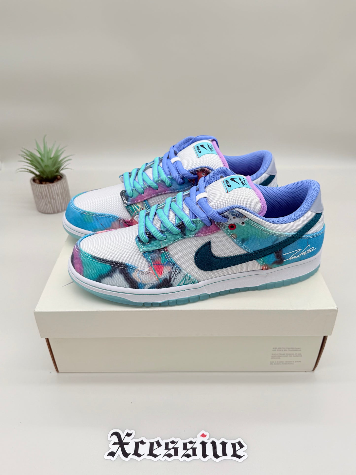 Nike SB Dunk Low Futura