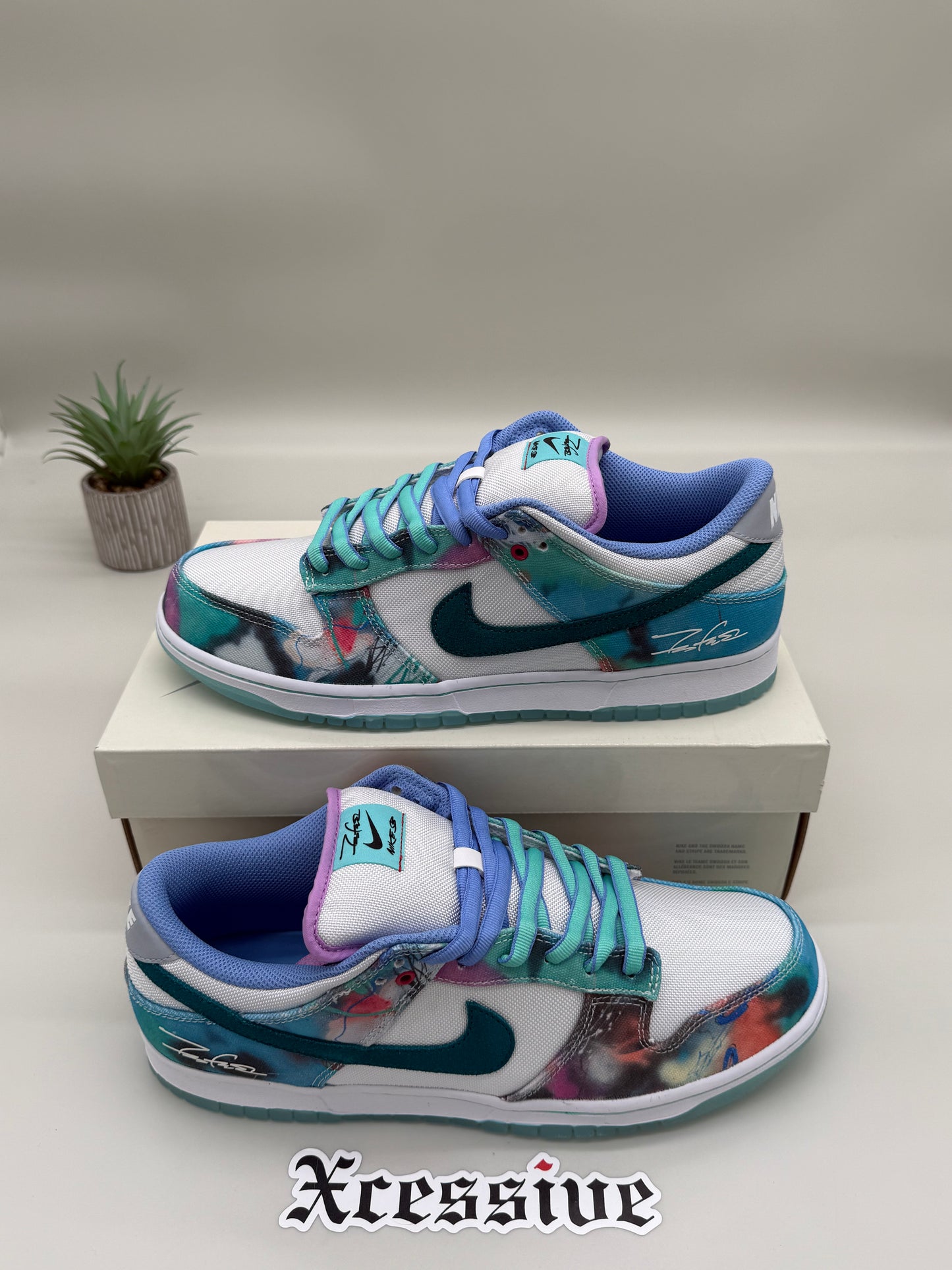 Nike SB Dunk Low Futura