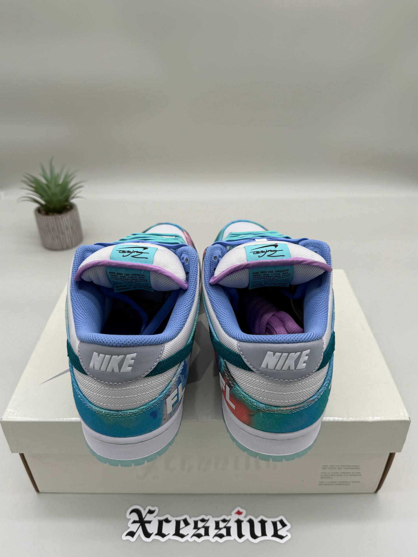 Nike SB Dunk Low Futura