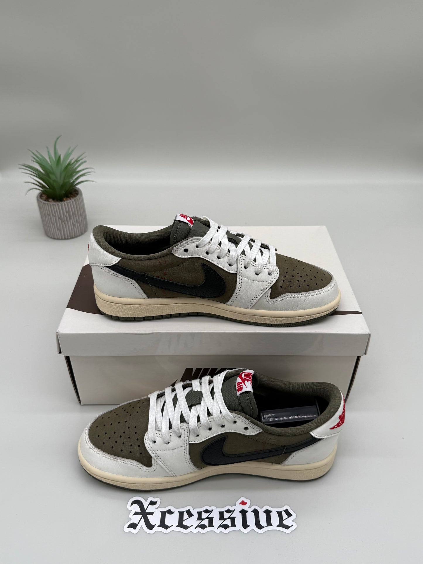 Jordan 1 Low Travis Scott Medium Olive