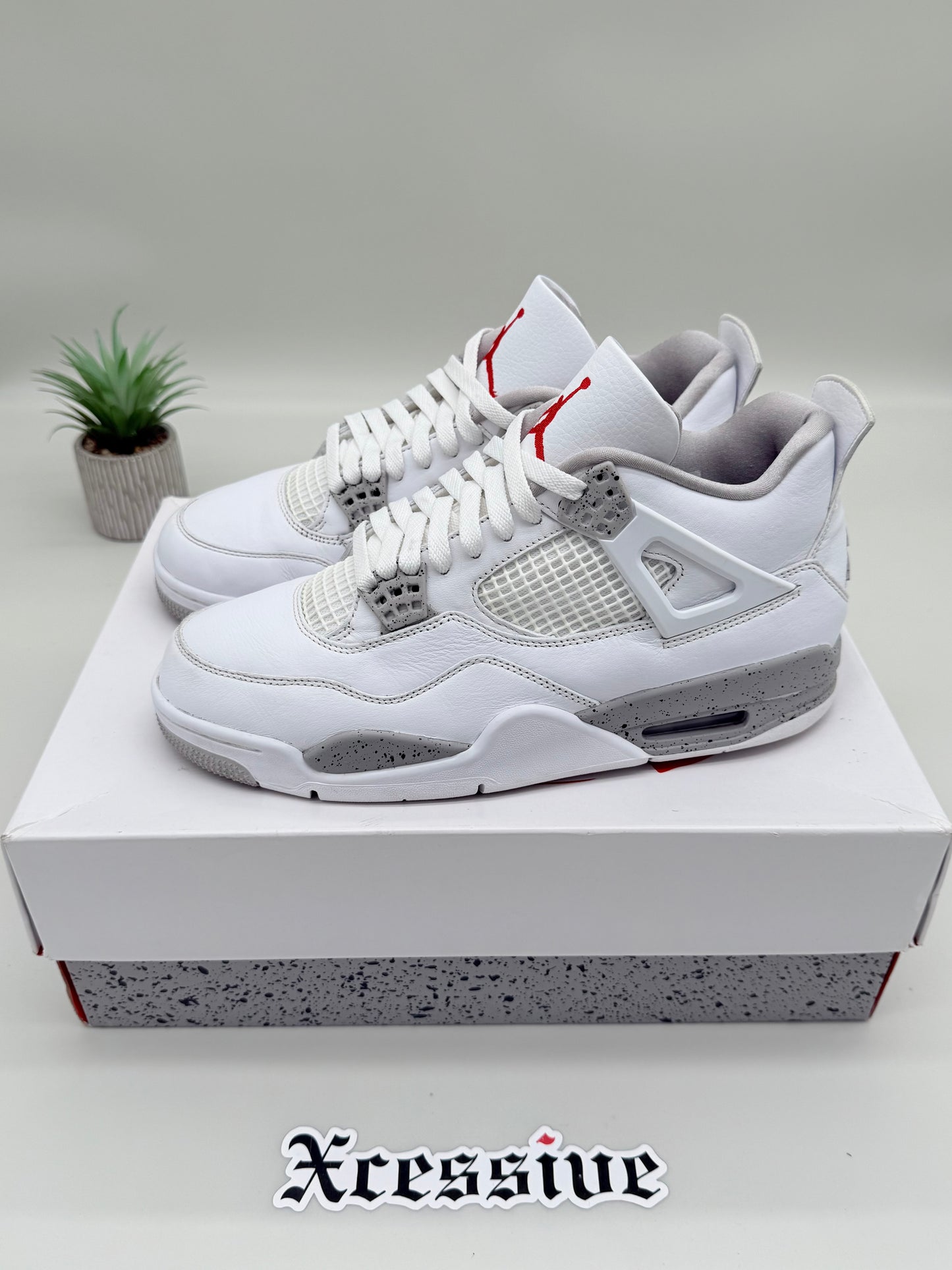 Jordan 4 White Oreo