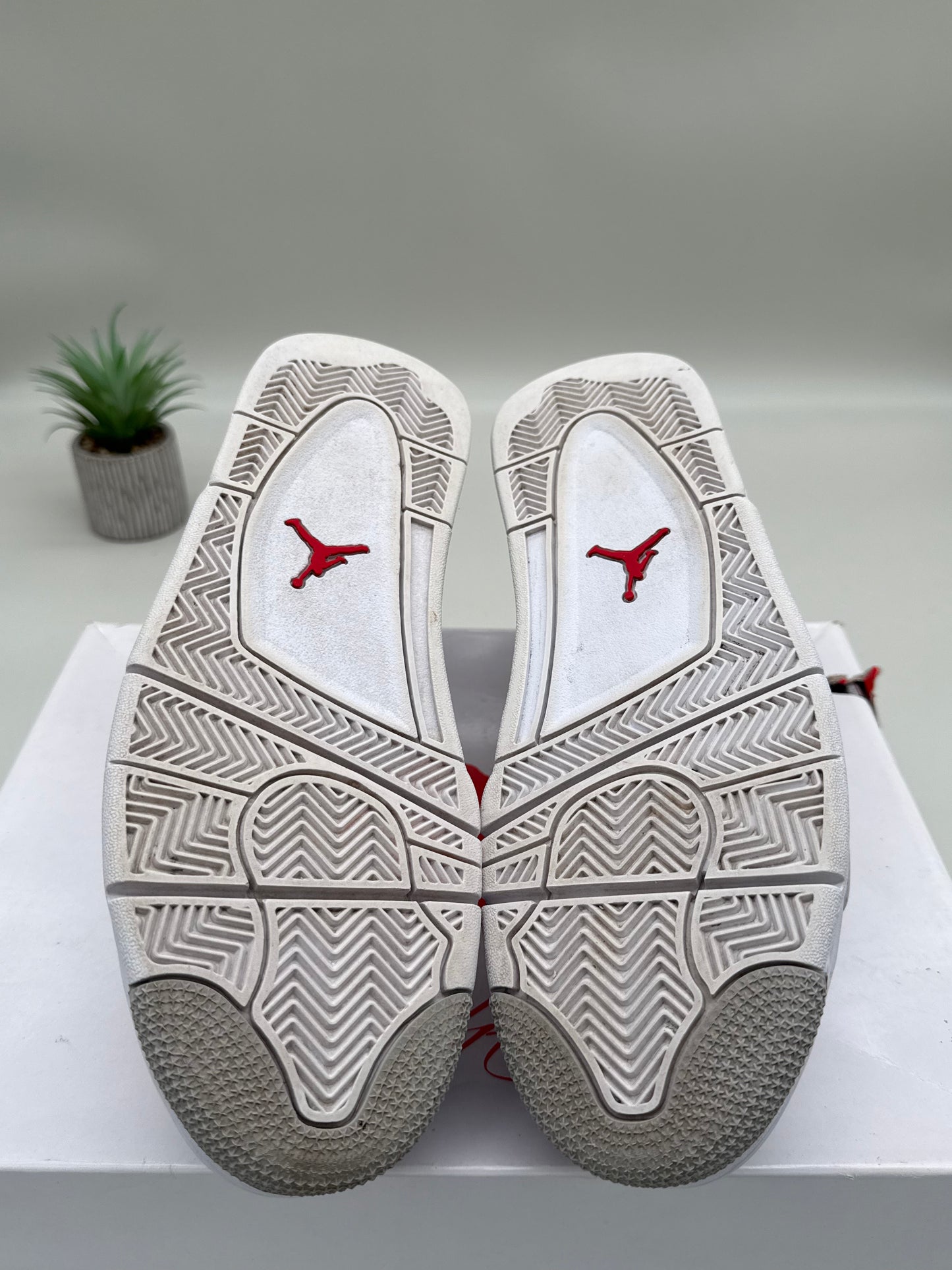 Jordan 4 White Oreo