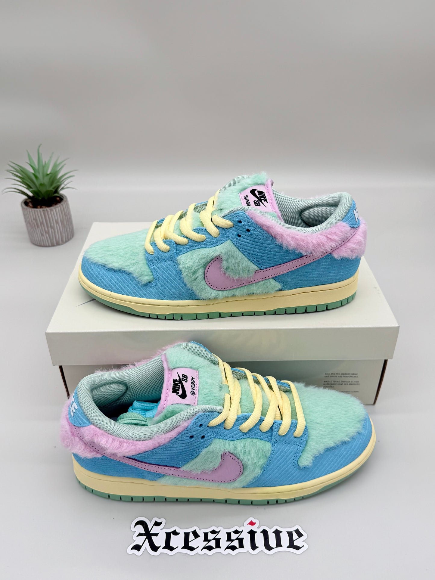 Nike SB Dunk Low Verdy Visty