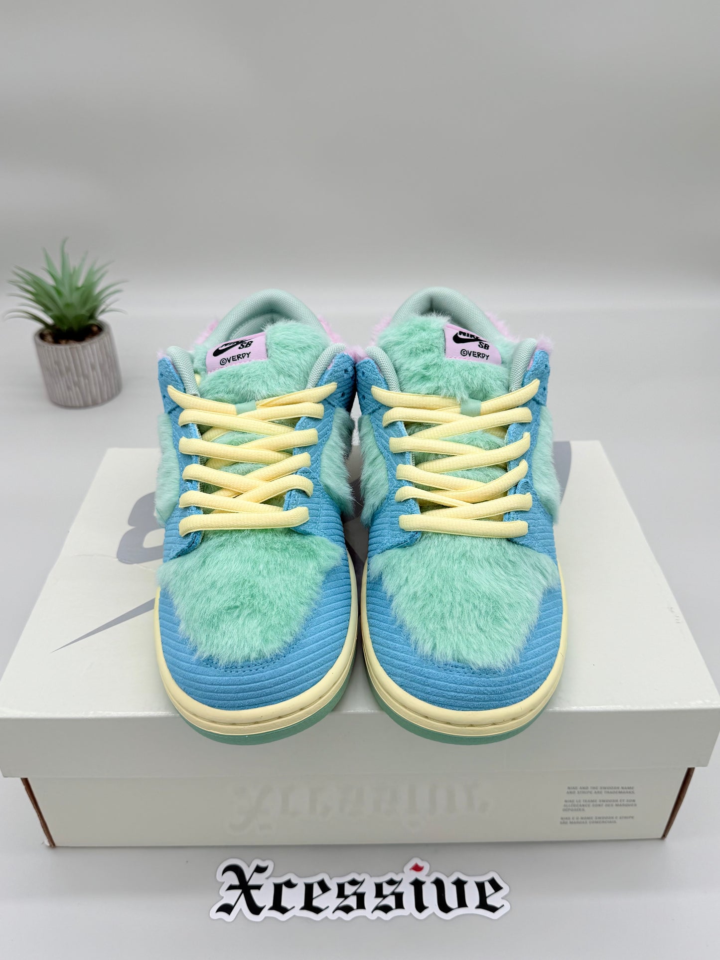 Nike SB Dunk Low Verdy Visty