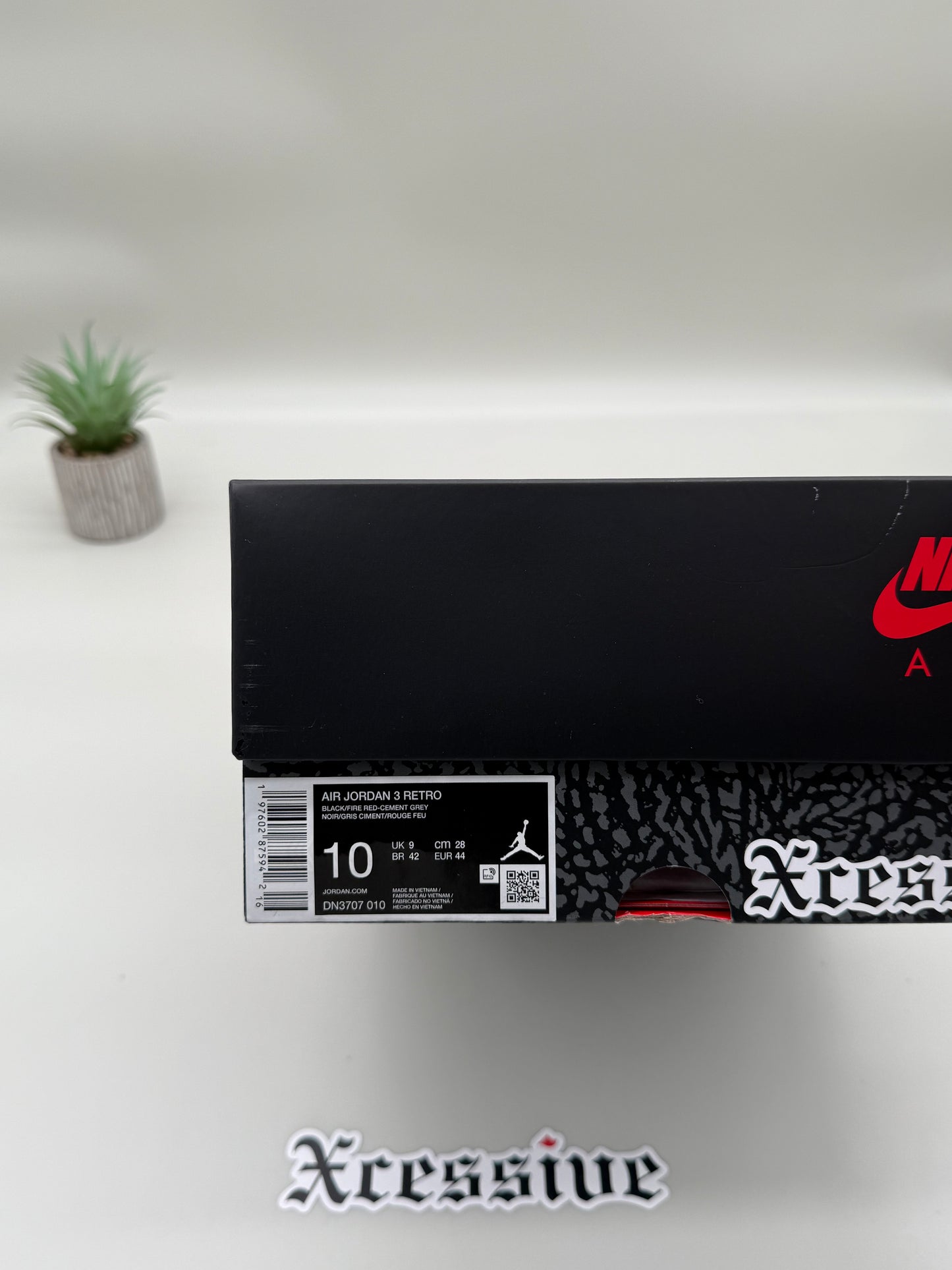 Jordan 3 Black Cement