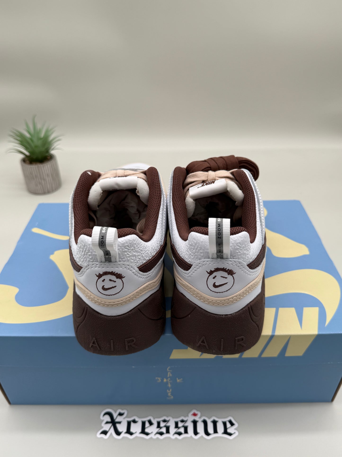 Nike Zoom Field Jaxx Travis Scott Light Chocolate
