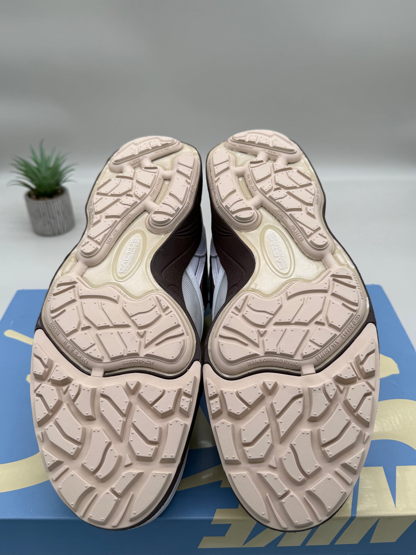Nike Zoom Field Jaxx Travis Scott Light Chocolate