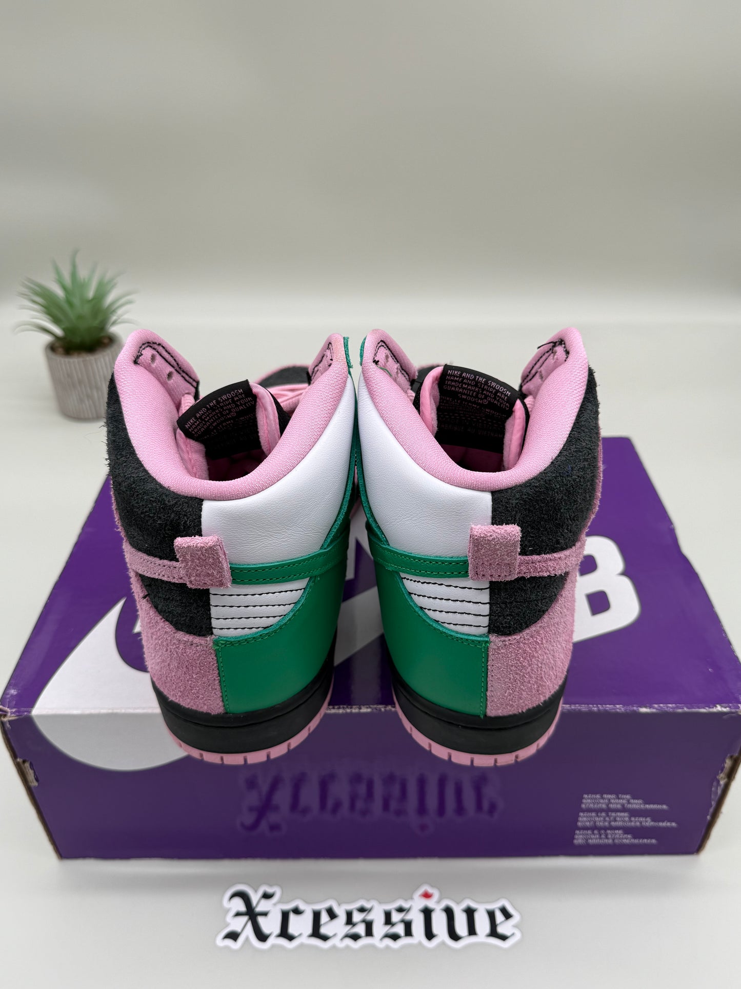 Nike SB Dunk High Invert Celtics