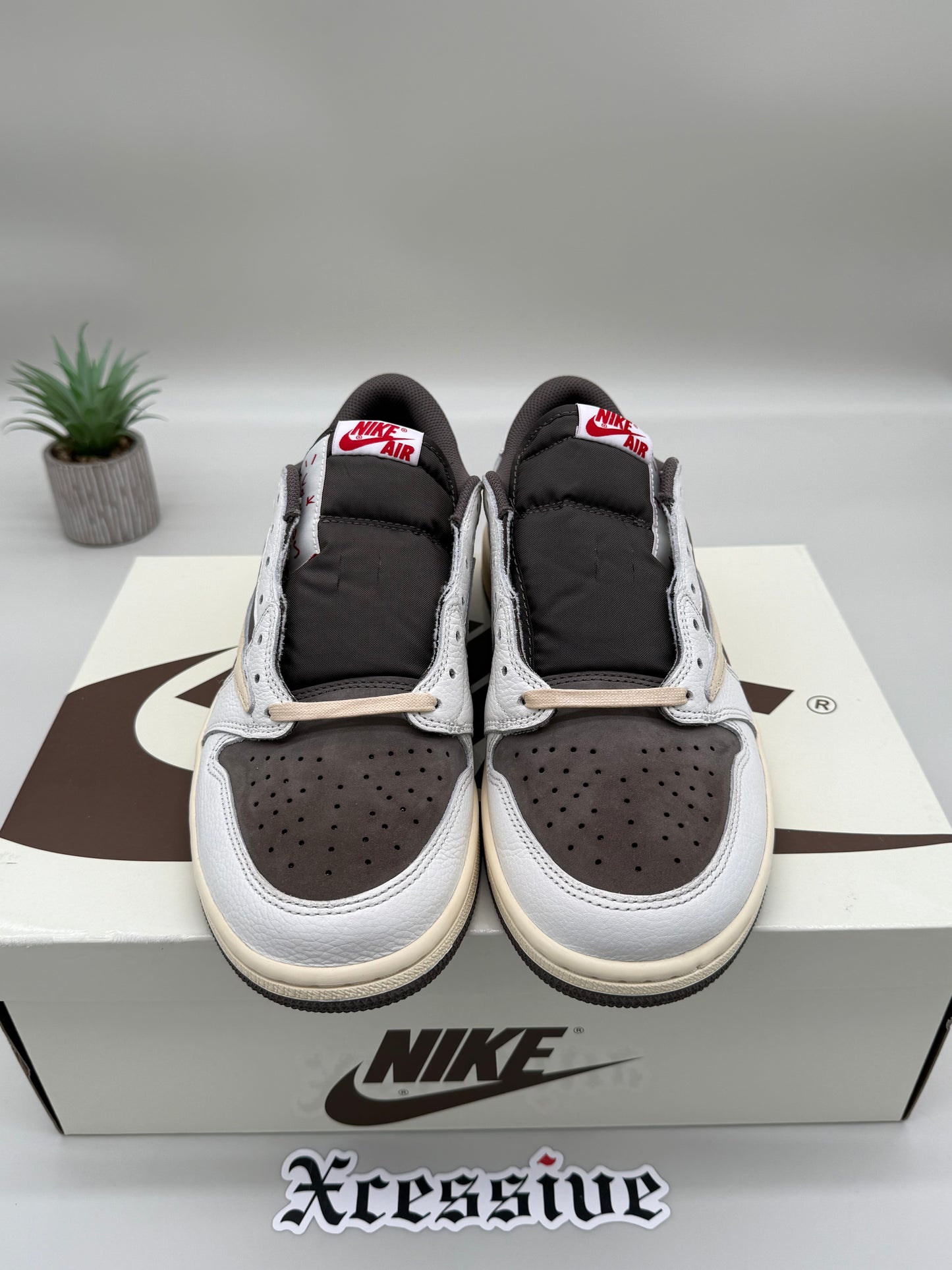 Jordan 1 Low Travis Scott Reverse Mocha