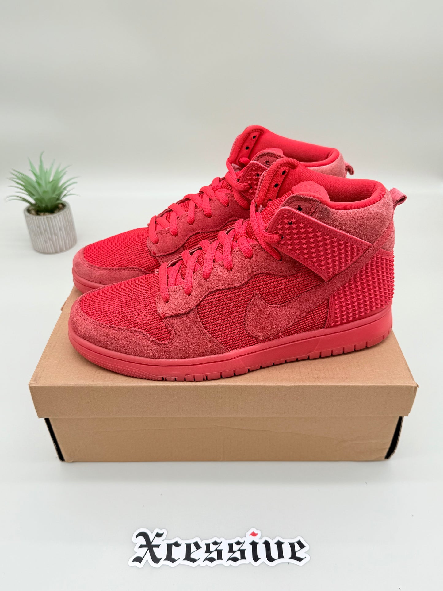 Nike Dunk High Red October