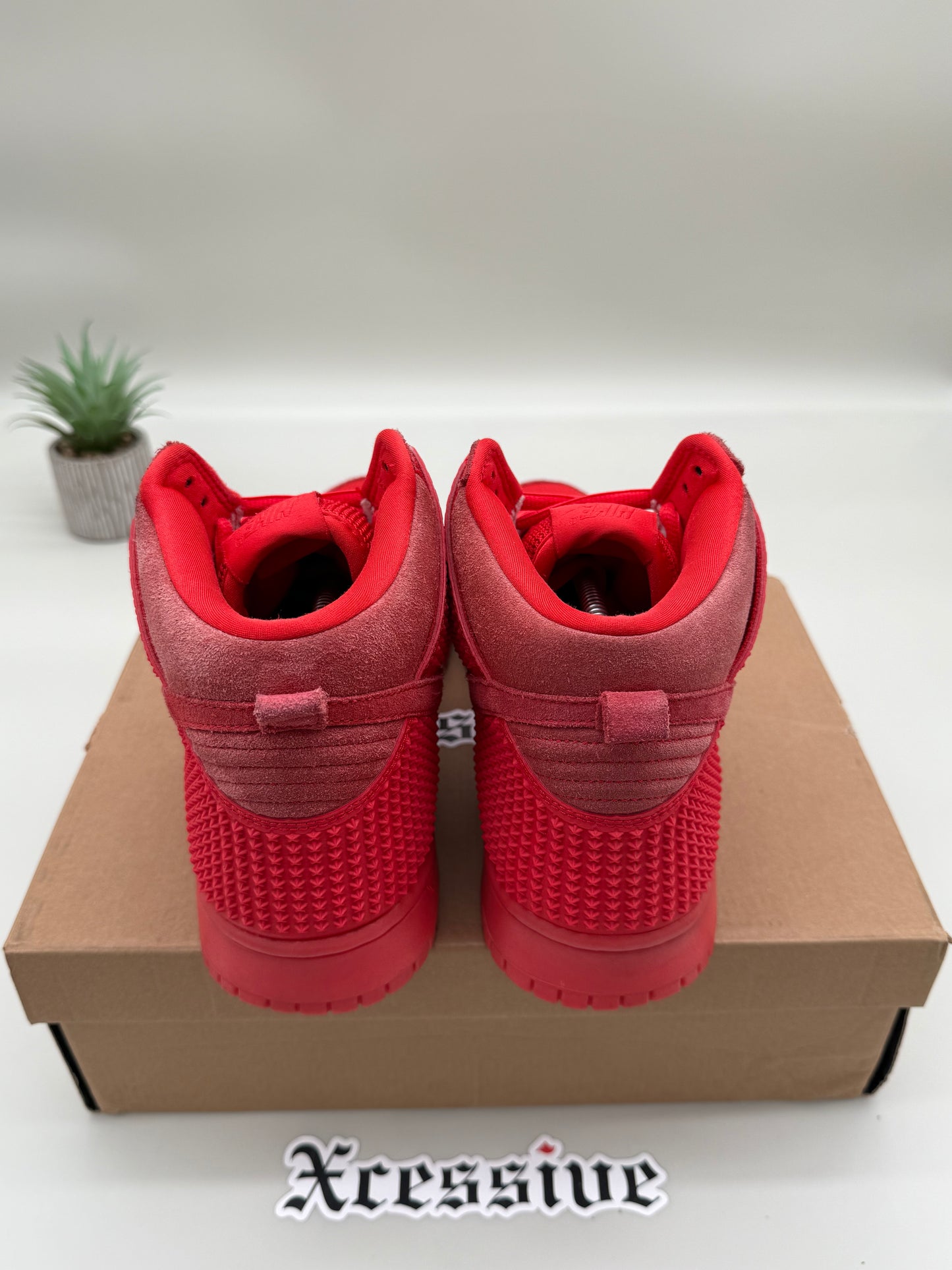 Nike Dunk High Red October