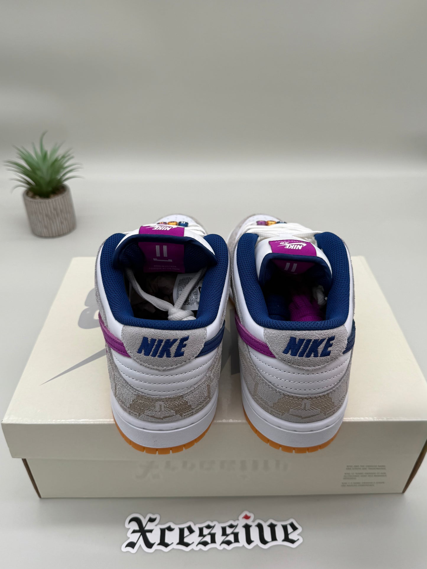 Nike SB Dunk Low Rayassa Leal