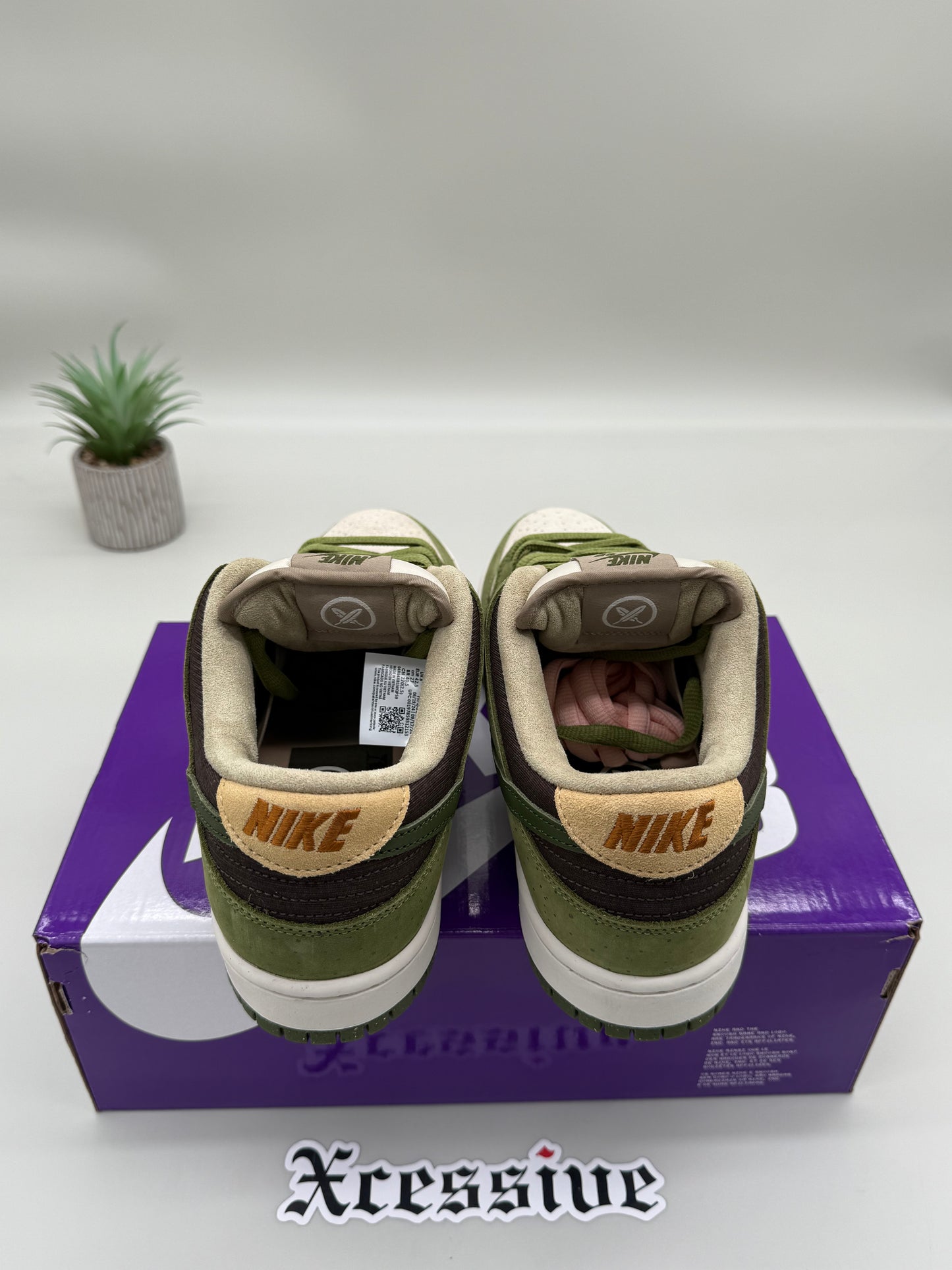 Nike SB Dunk Low Yuto Horigome Matcha