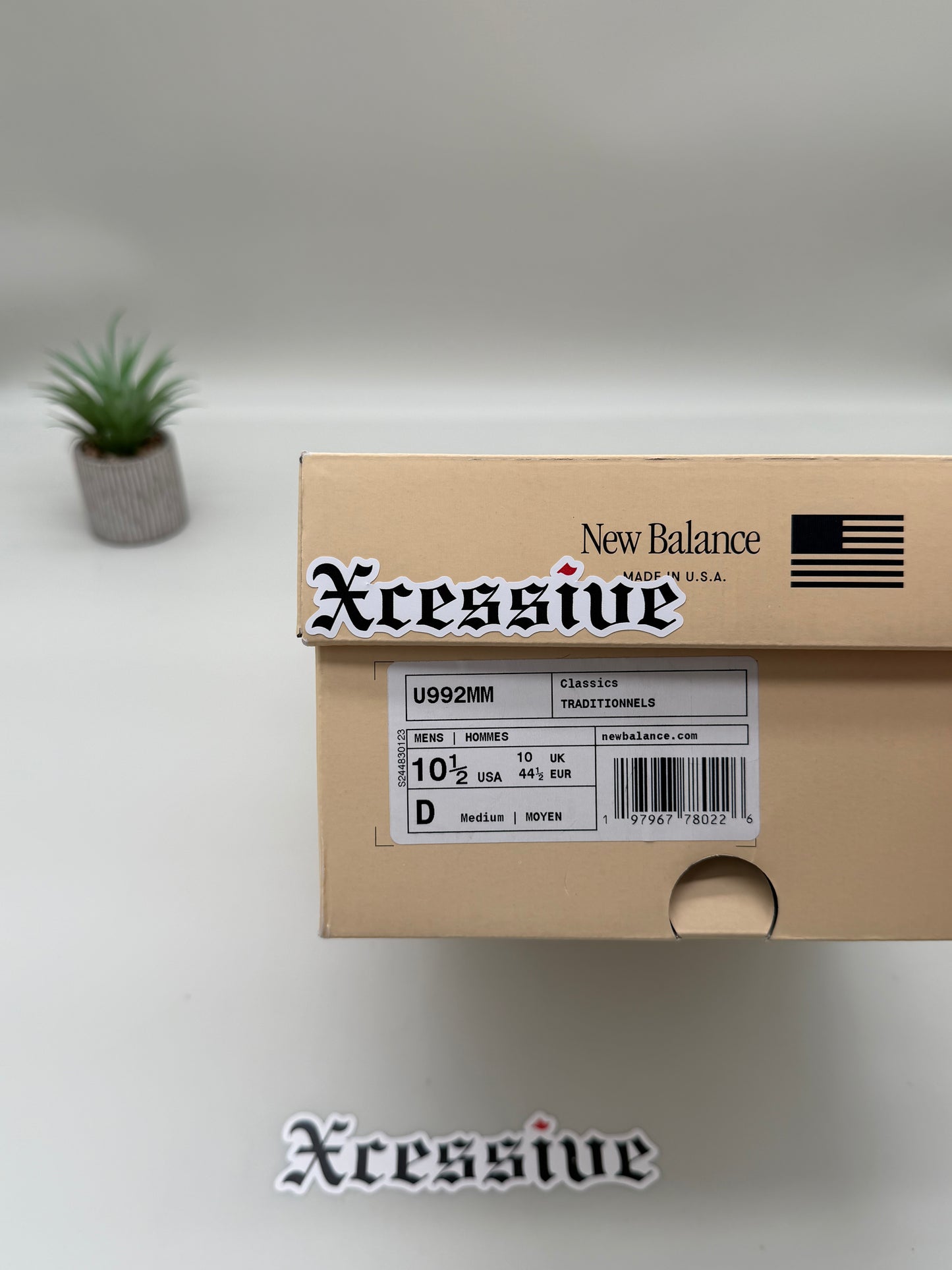 New Balance 992 Mushroom