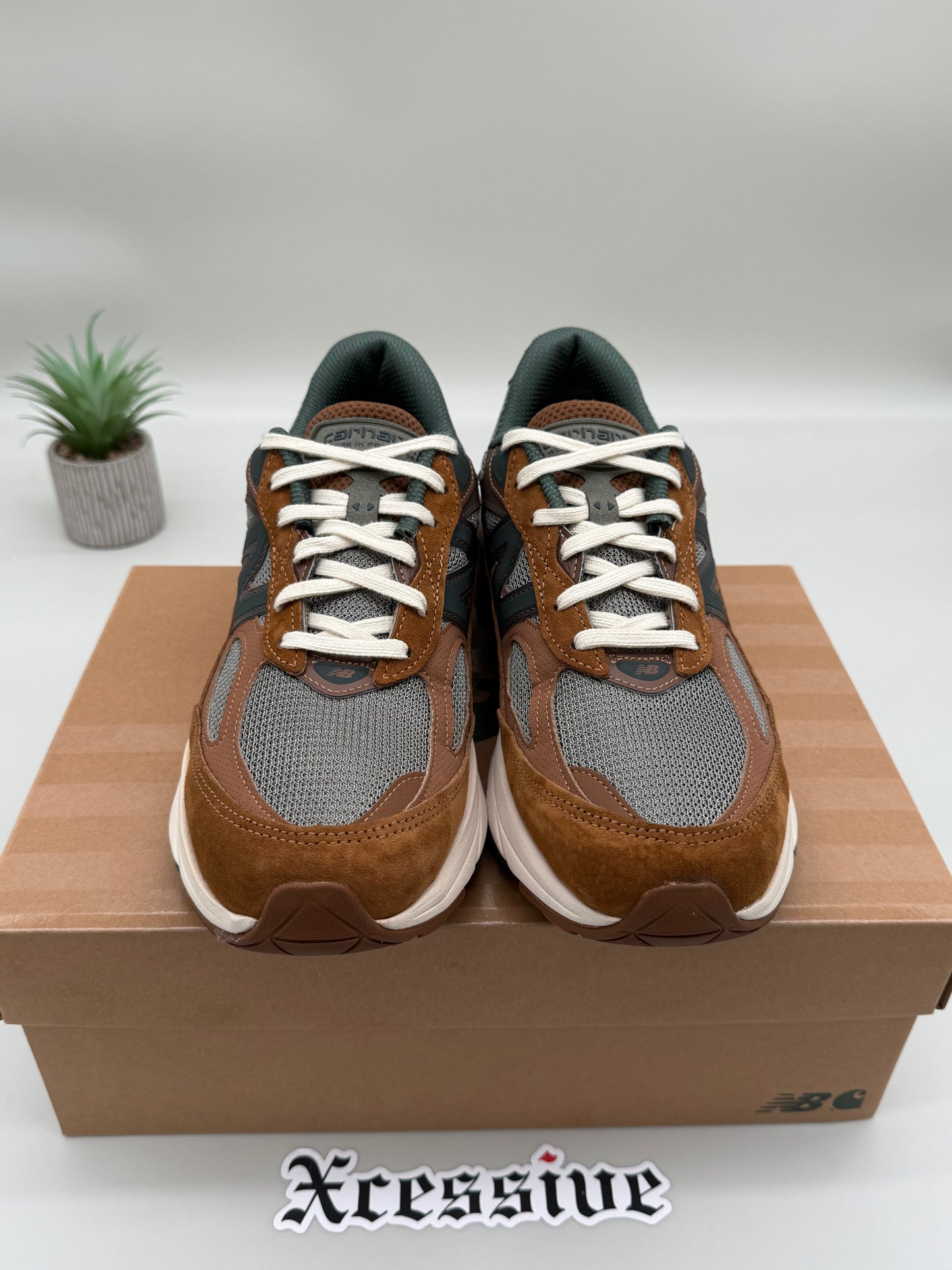 New Balance 990v6 Carhartt WIP Sculpture Center