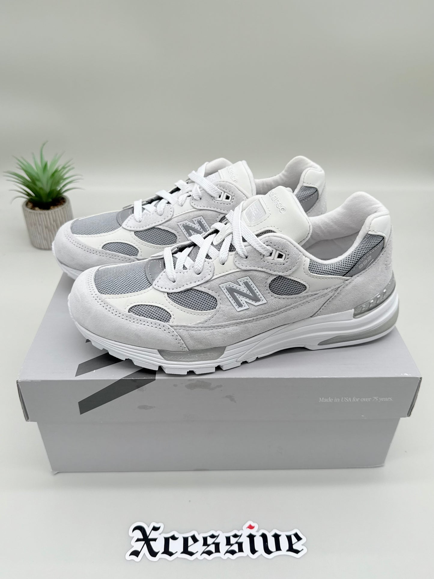New Balance 992 White Reflection