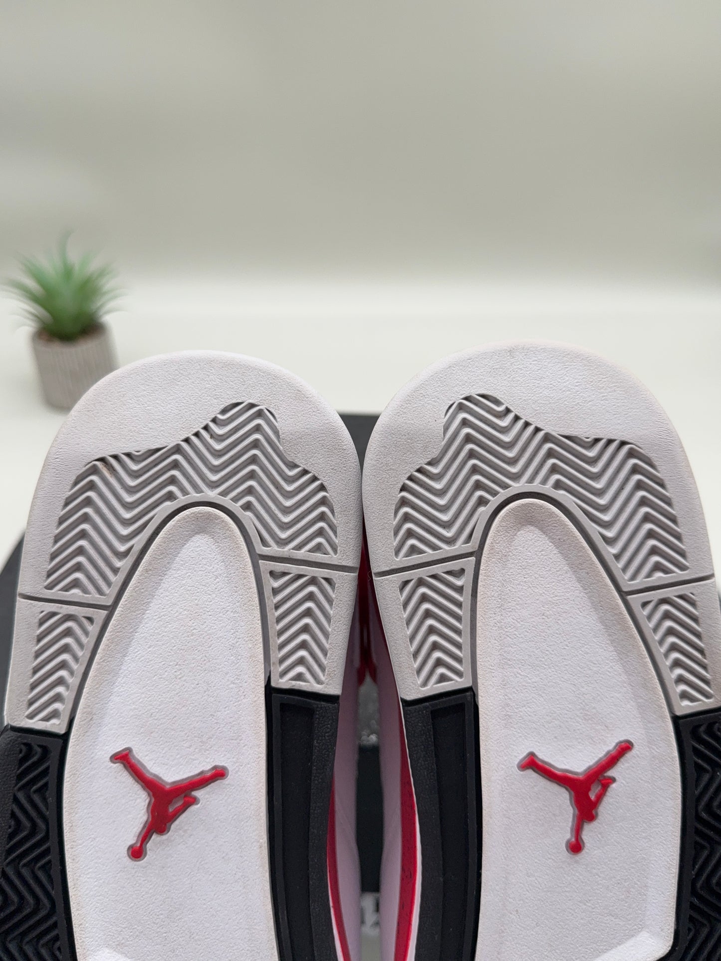 Jordan 4 Red Cement