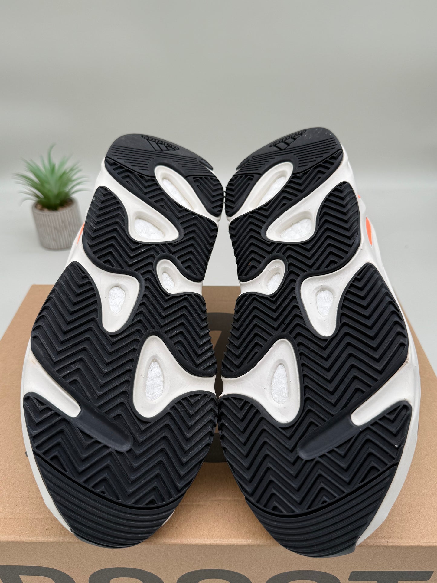 Yeezy Boost 700 Wave Runner