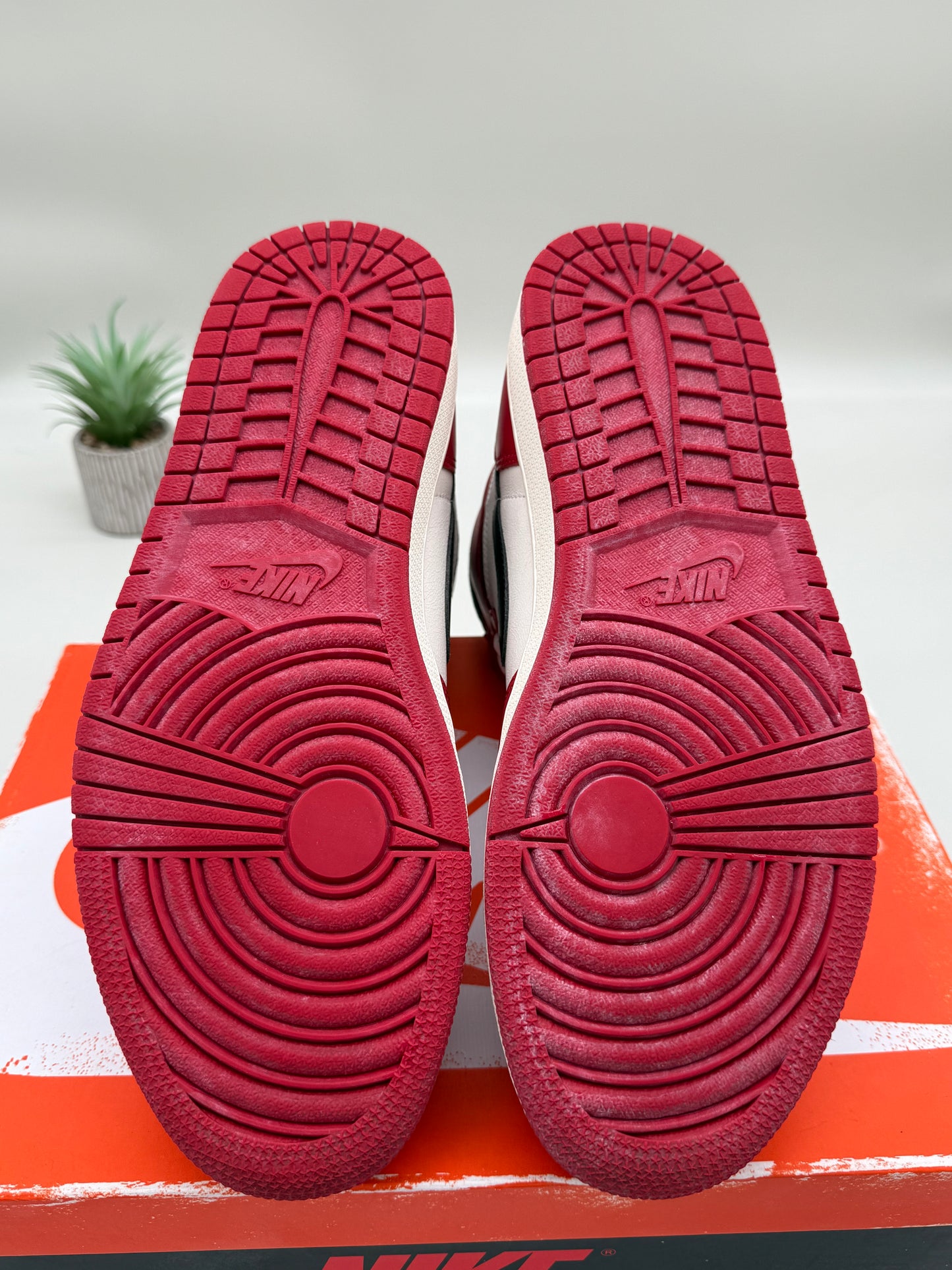 Jordan 1 Lost & Found
