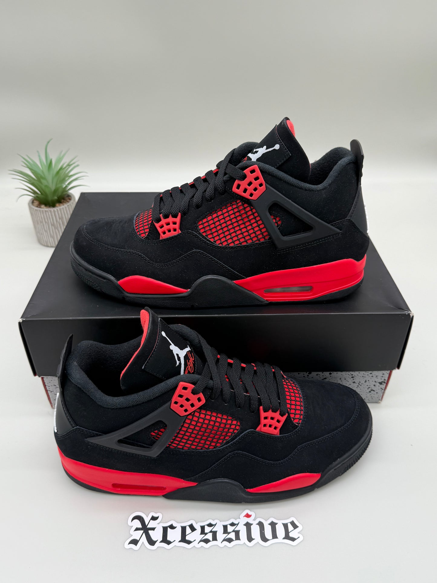 Jordan 4 Red Thunder