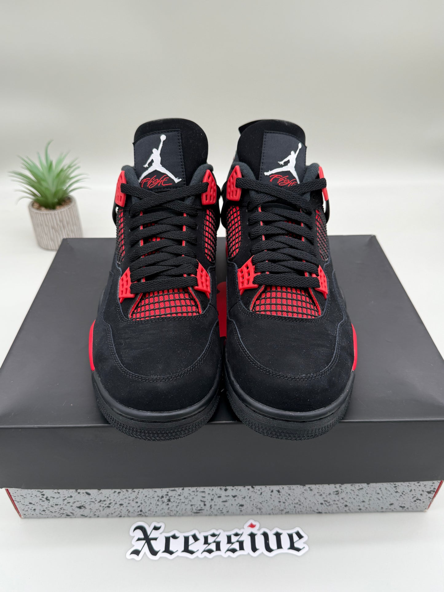 Jordan 4 Red Thunder