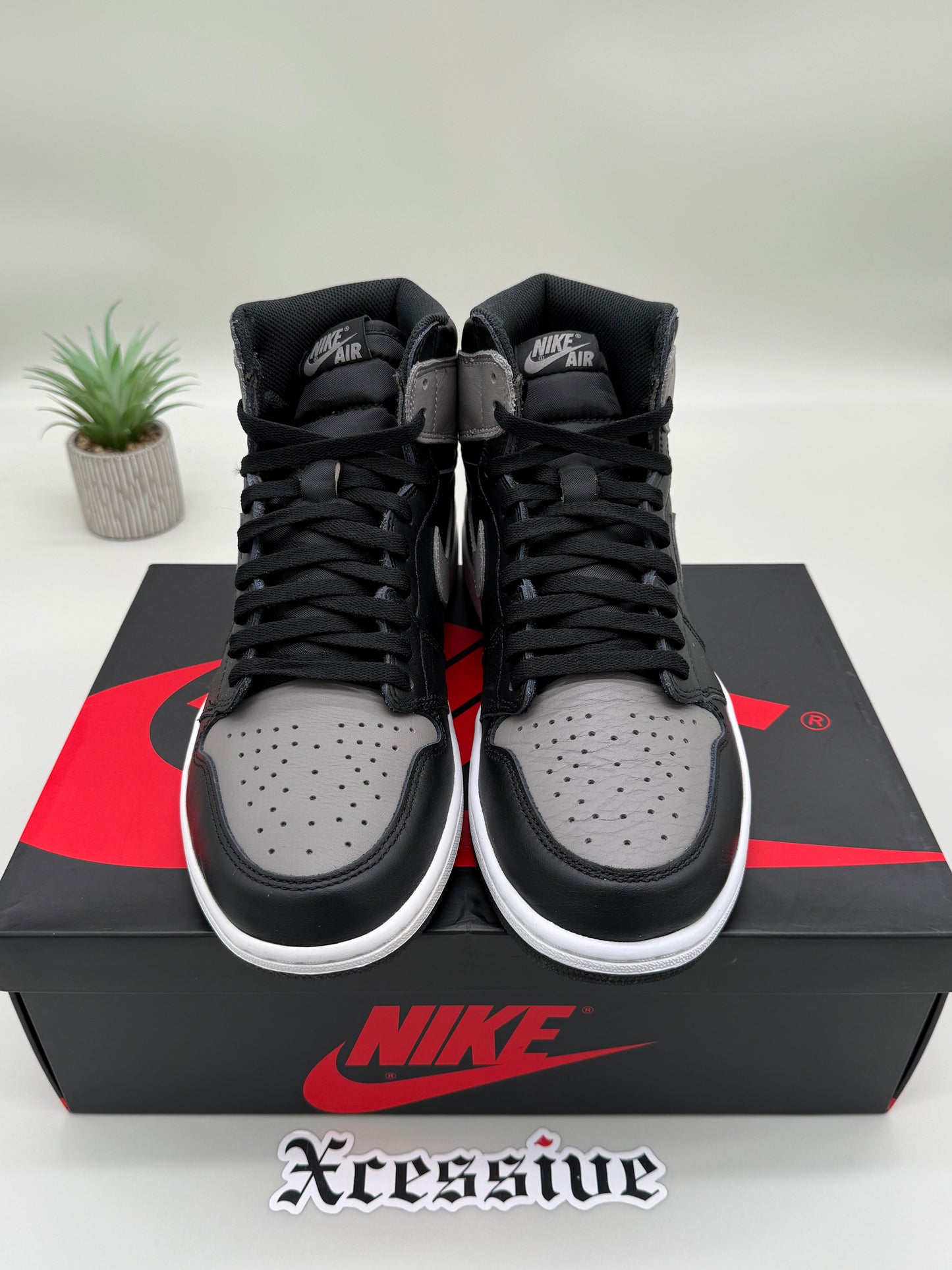 Jordan 1 Shadow