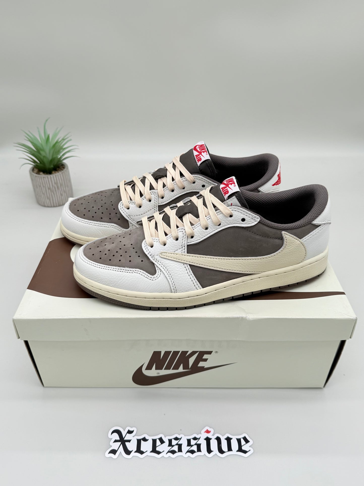 Jordan 1 Low Travis Scott Reverse Mocha