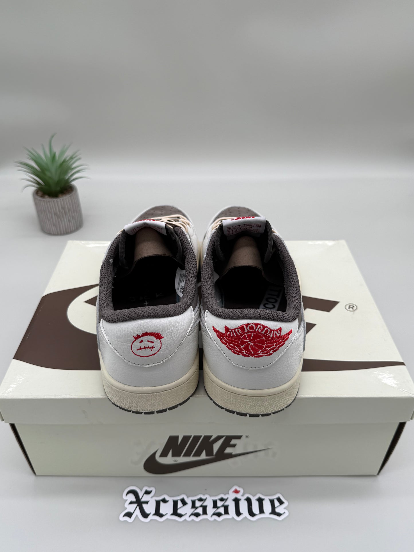 Jordan 1 Low Travis Scott Reverse Mocha