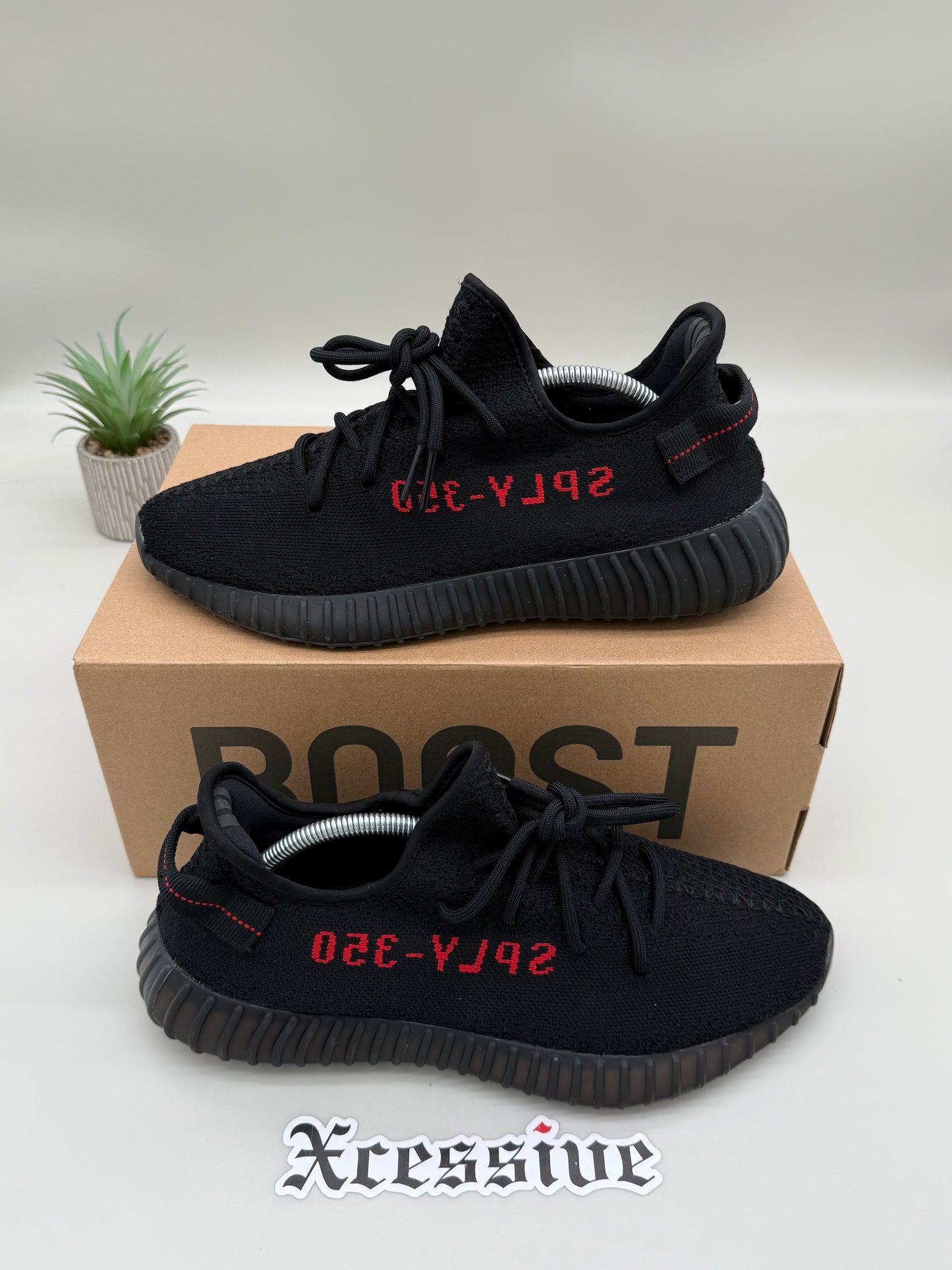 adidas Yeezy 350 Boost V2 Bred