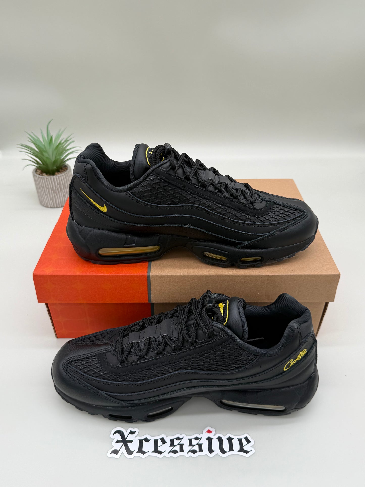 Nike Air Max 95 Corteiz Honey Black