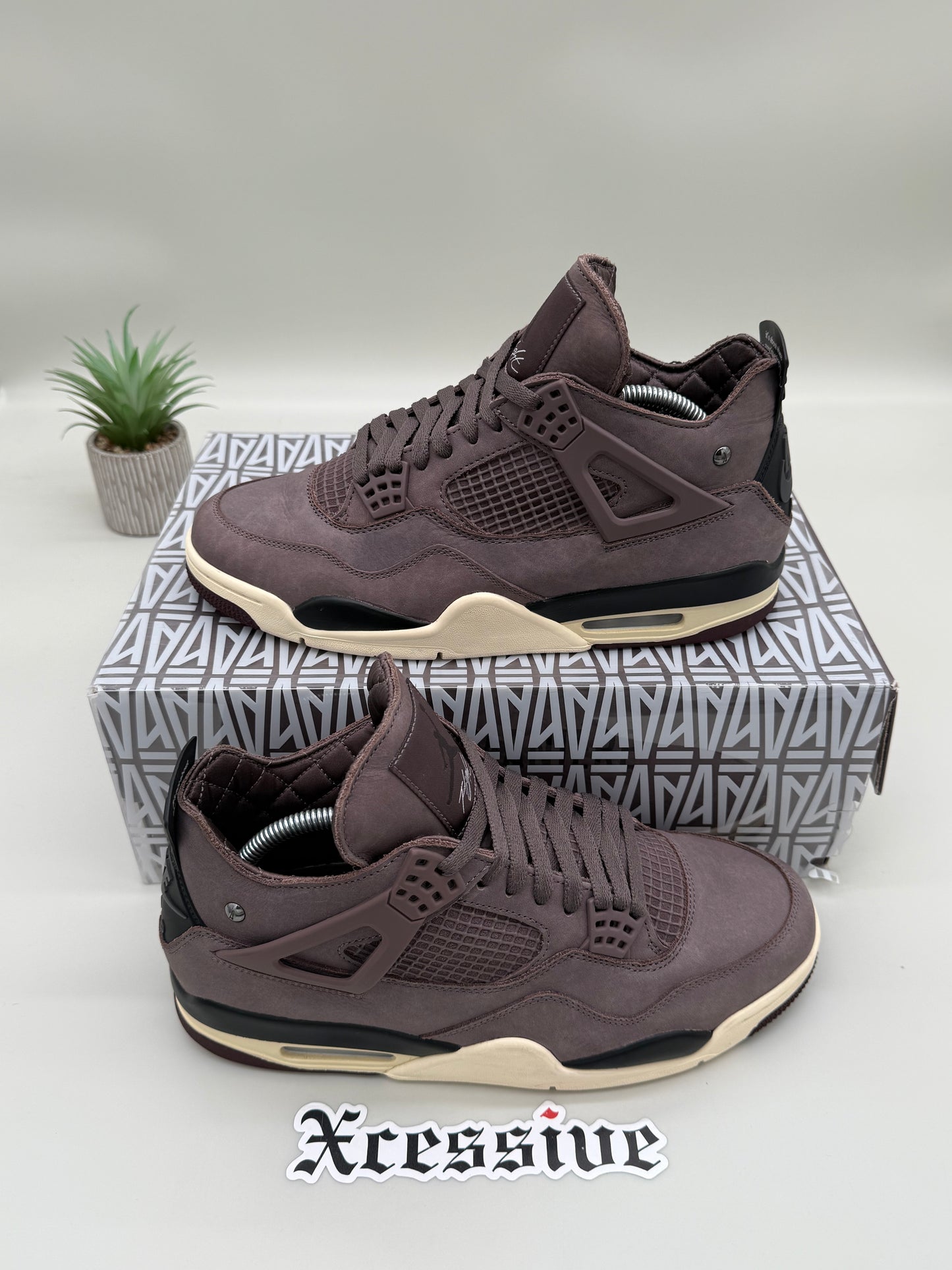 Jordan 4 A Ma Maniére Violet Ore