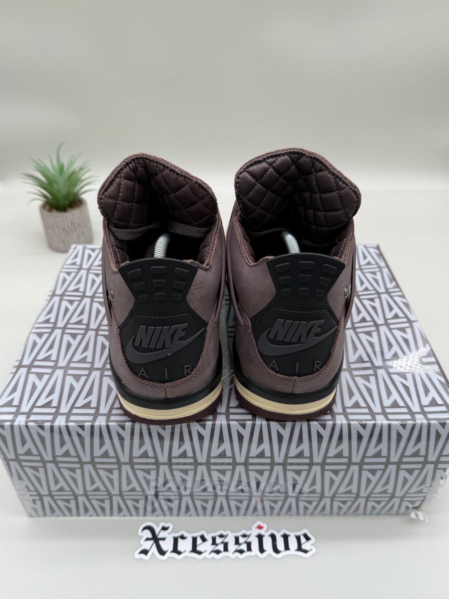 Jordan 4 A Ma Maniére Violet Ore