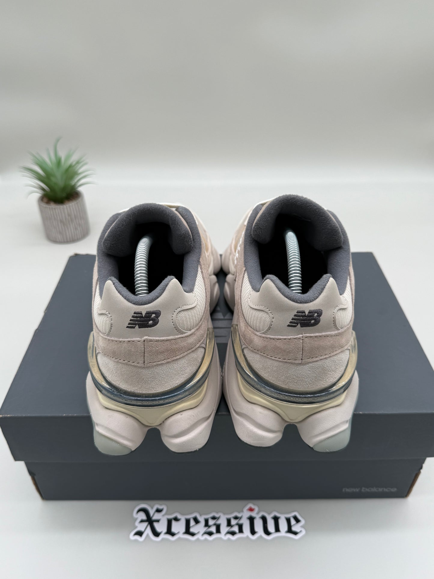 New Balance 9060 Sea Salt