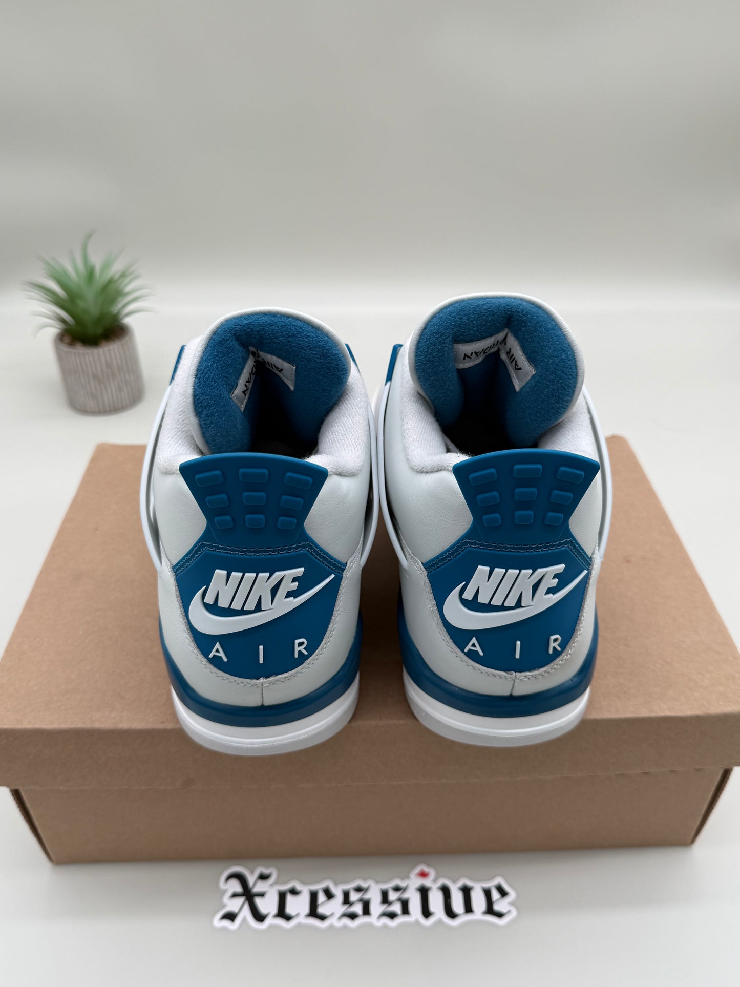 Jordan 4 Military Blue