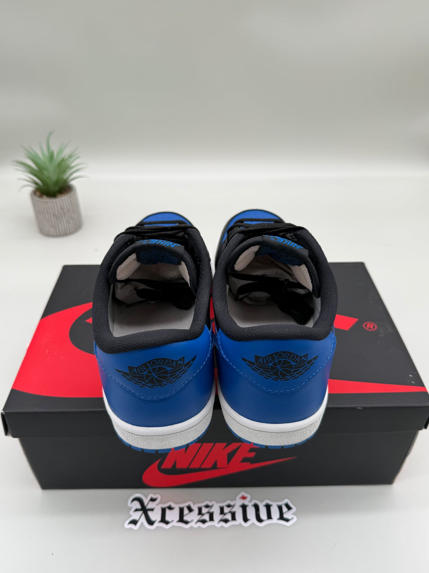 Jordan 1 Low 85 Royal