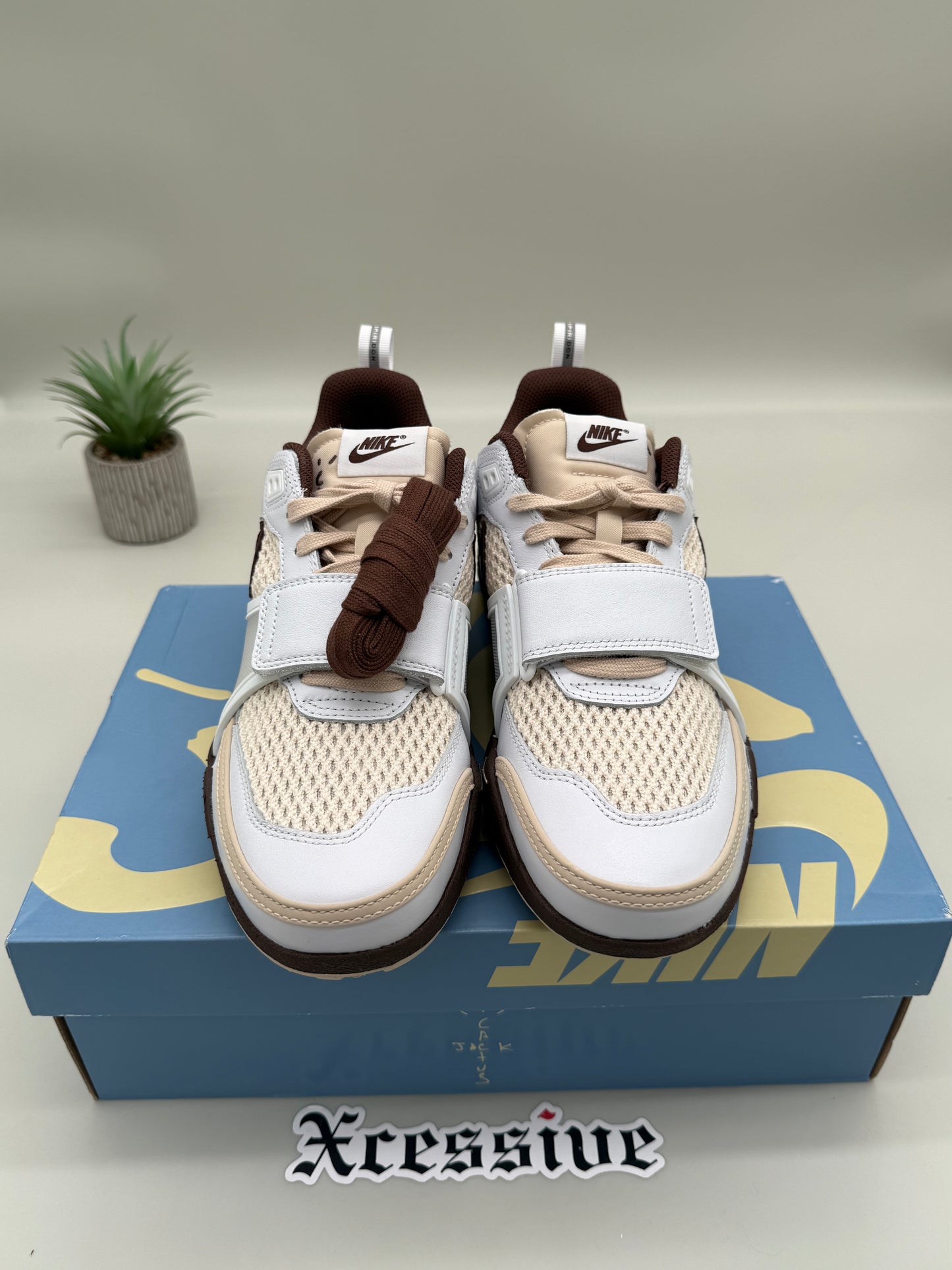 Nike Zoom Field Jaxx Travis Scott Light Chocolate