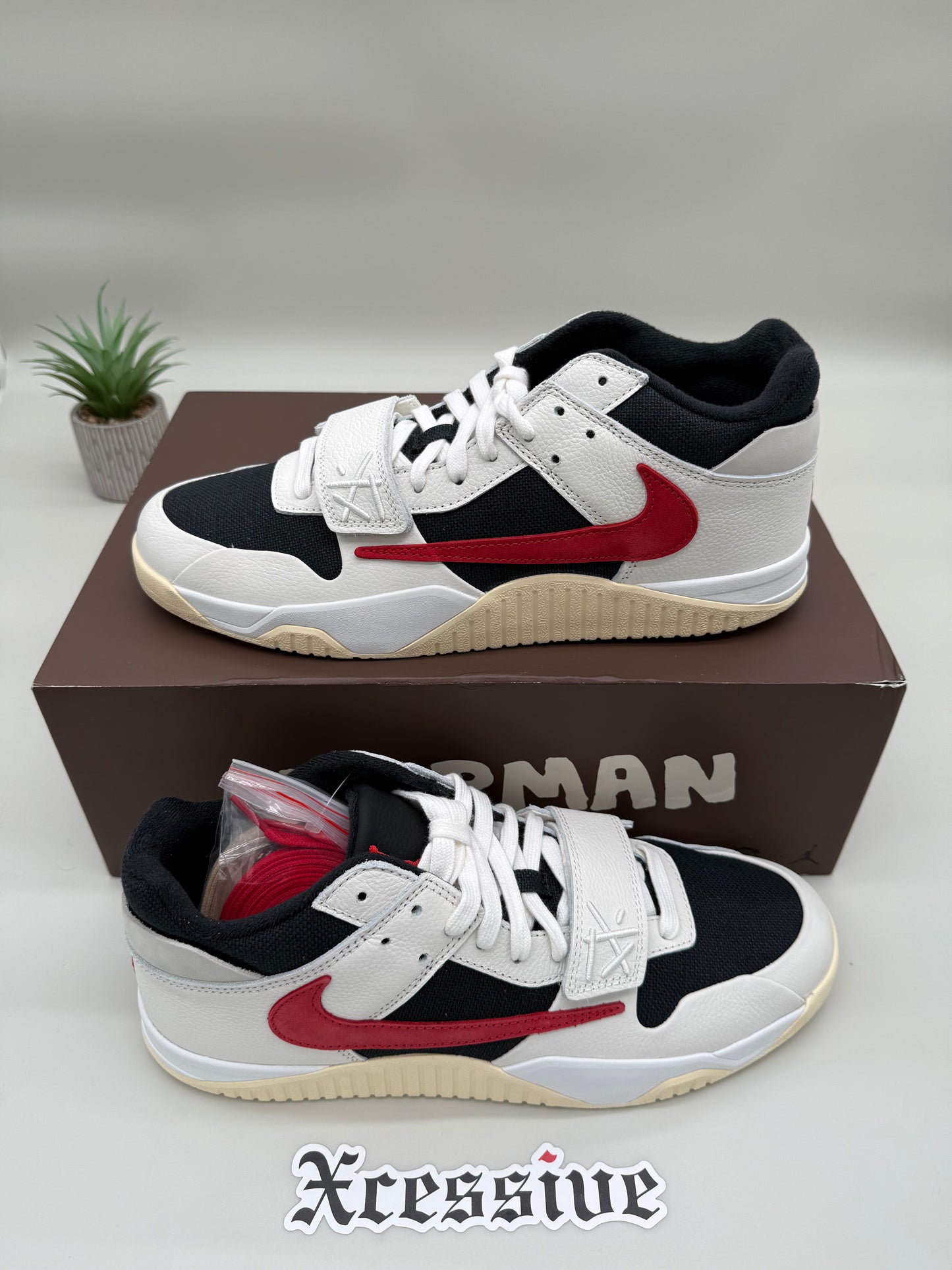 Jordan Jumpman Jack University Red