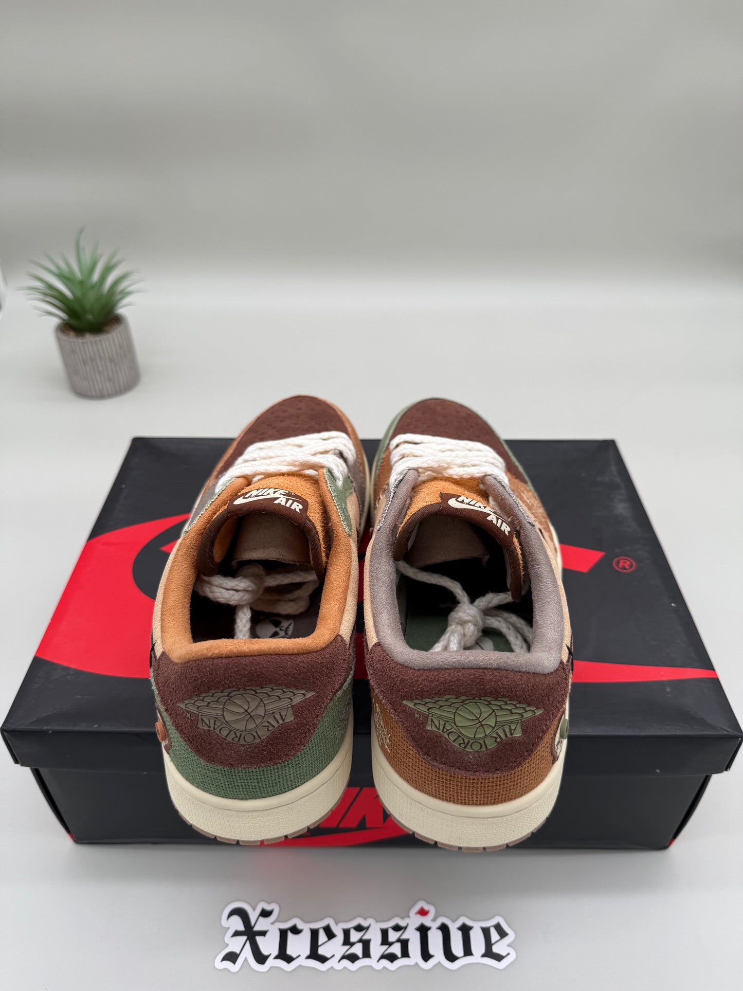 Jordan 1 Low Voodoo