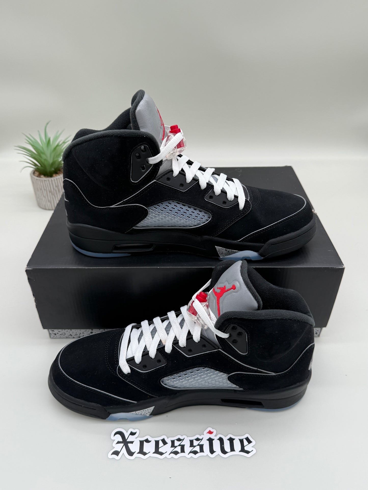 Jordan 5 Black Metallic Reimagined
