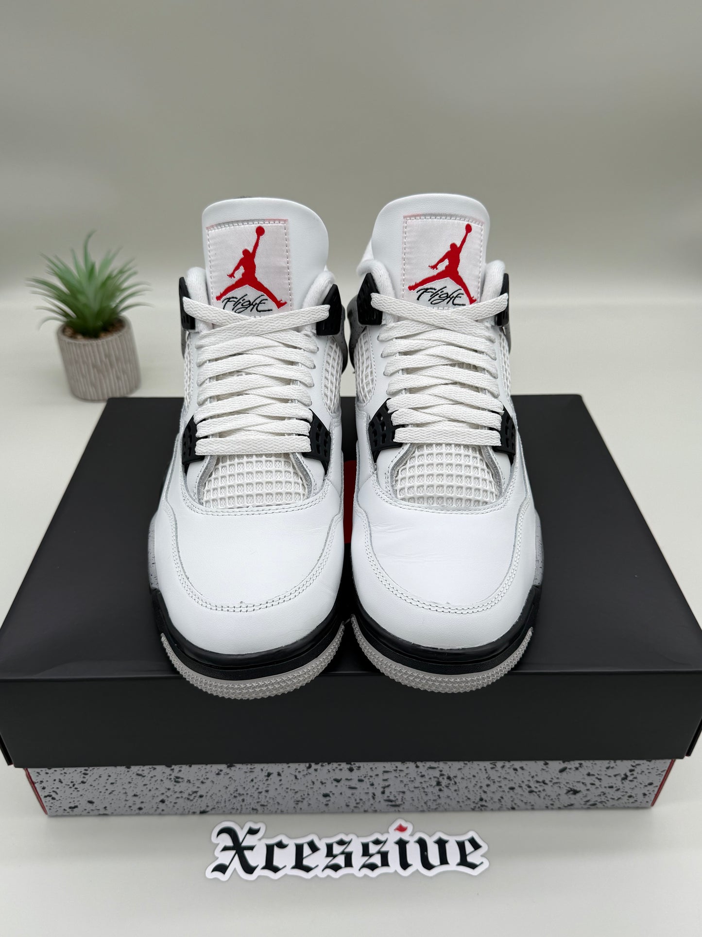 Jordan 4 White Cement
