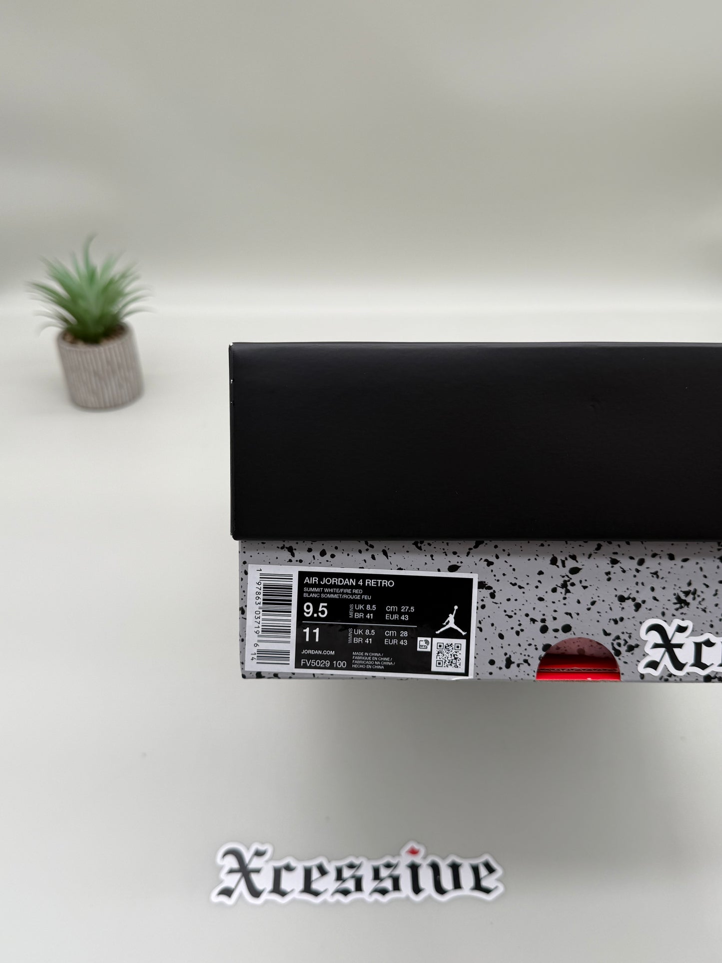 Jordan 4 White Cement