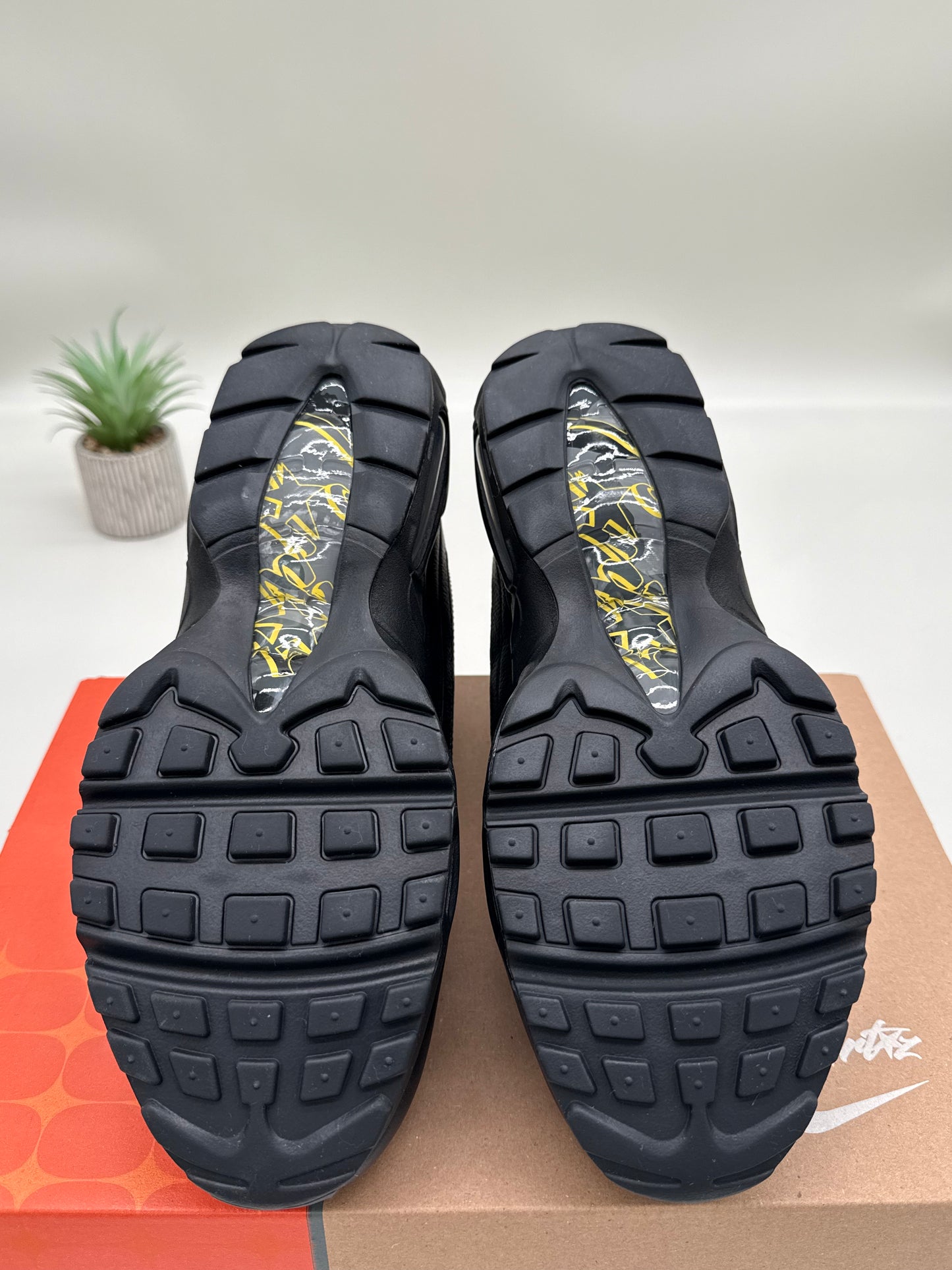 Nike Air Max 95 Corteiz Honey Black