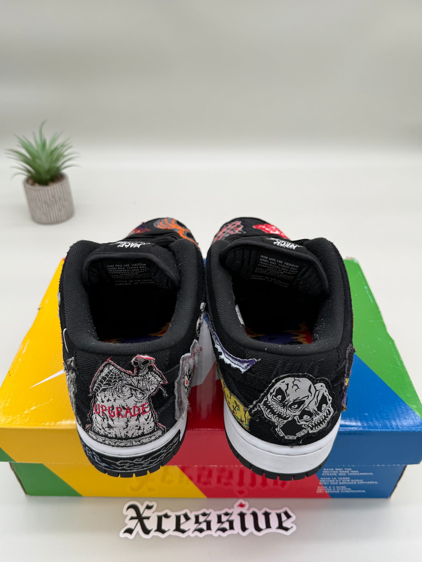 Nike SB Dunk Low Neckface