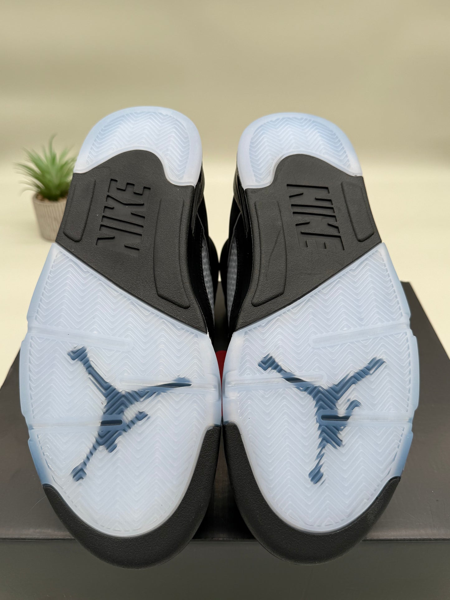Jordan 5 Black Metallic Reimagined