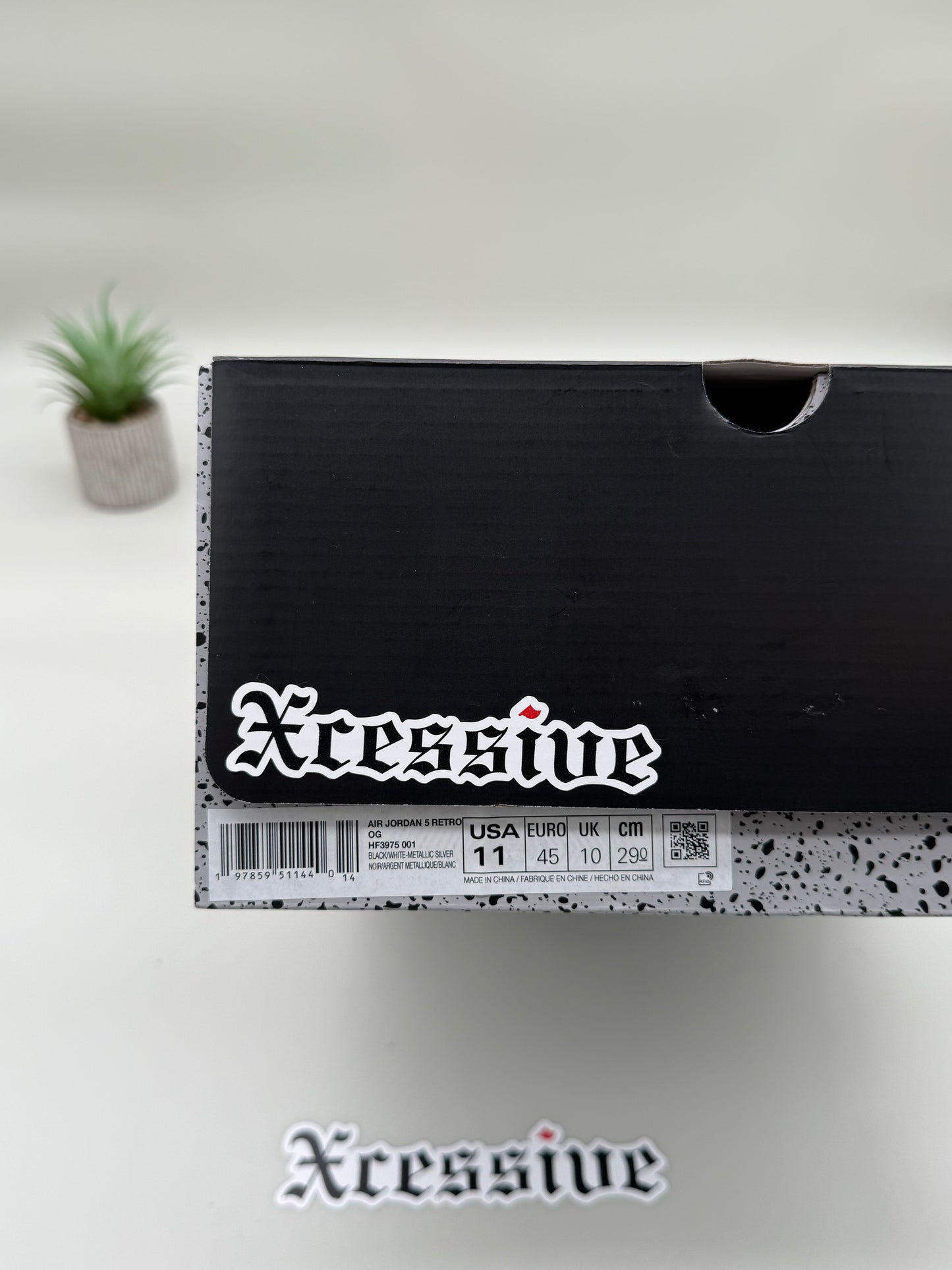 Jordan 5 Black Metallic Reimagined