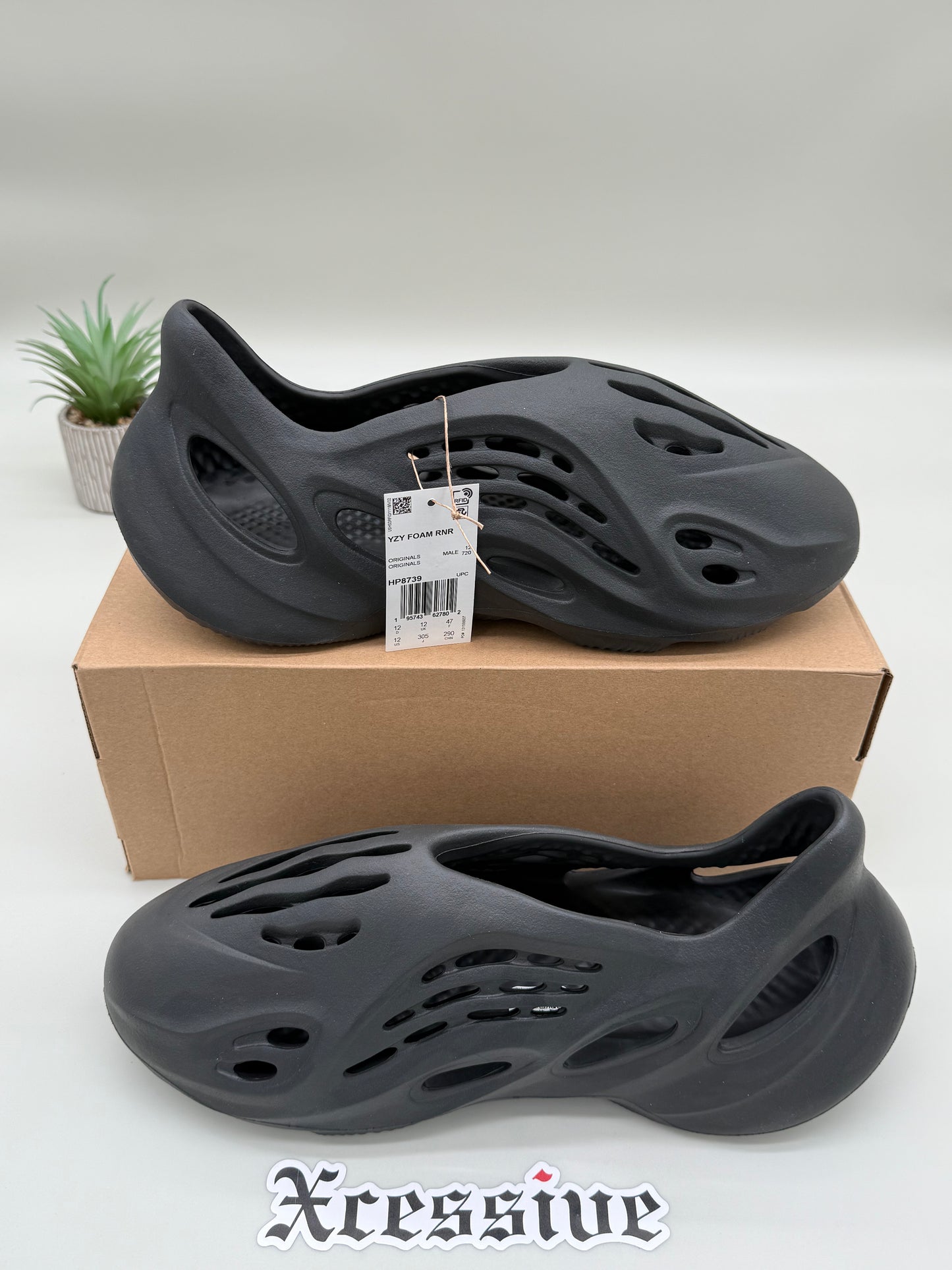 adidas Yeezy Foam Runner Onyx